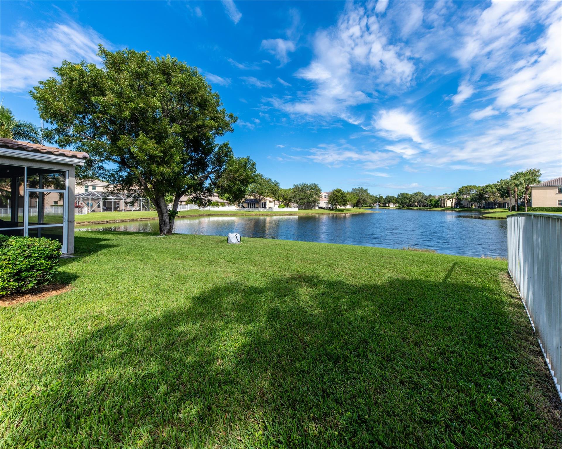 Victoria Isles - Residential