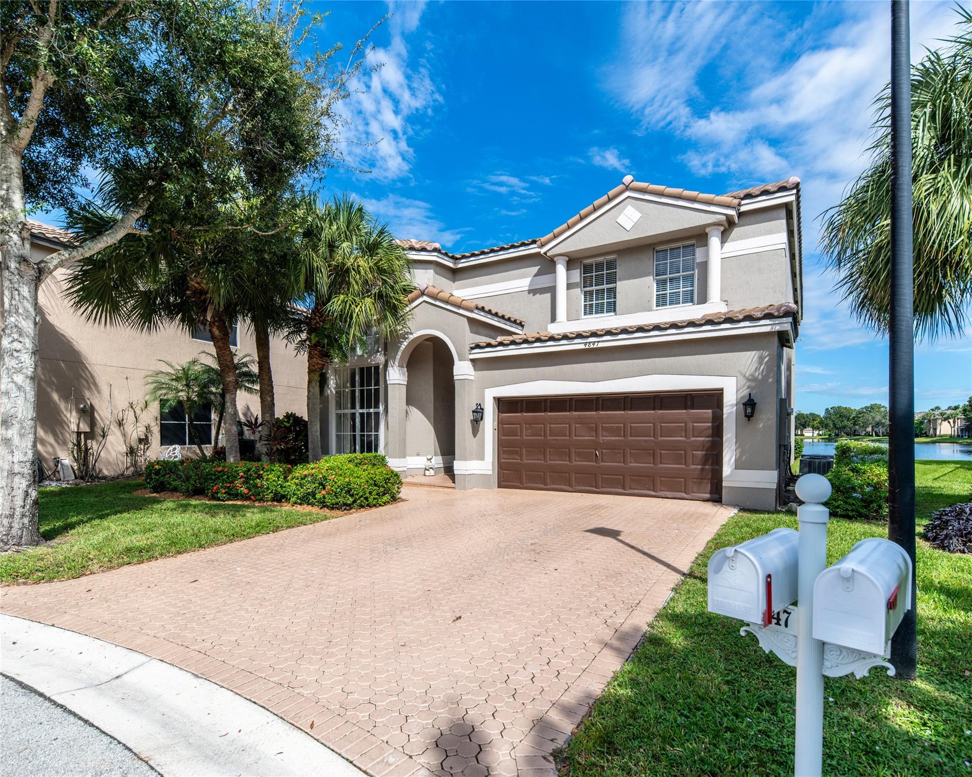 Victoria Isles - Residential