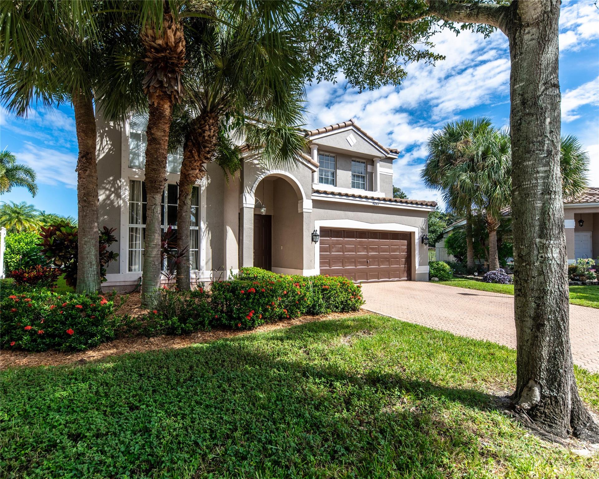 Victoria Isles - Residential