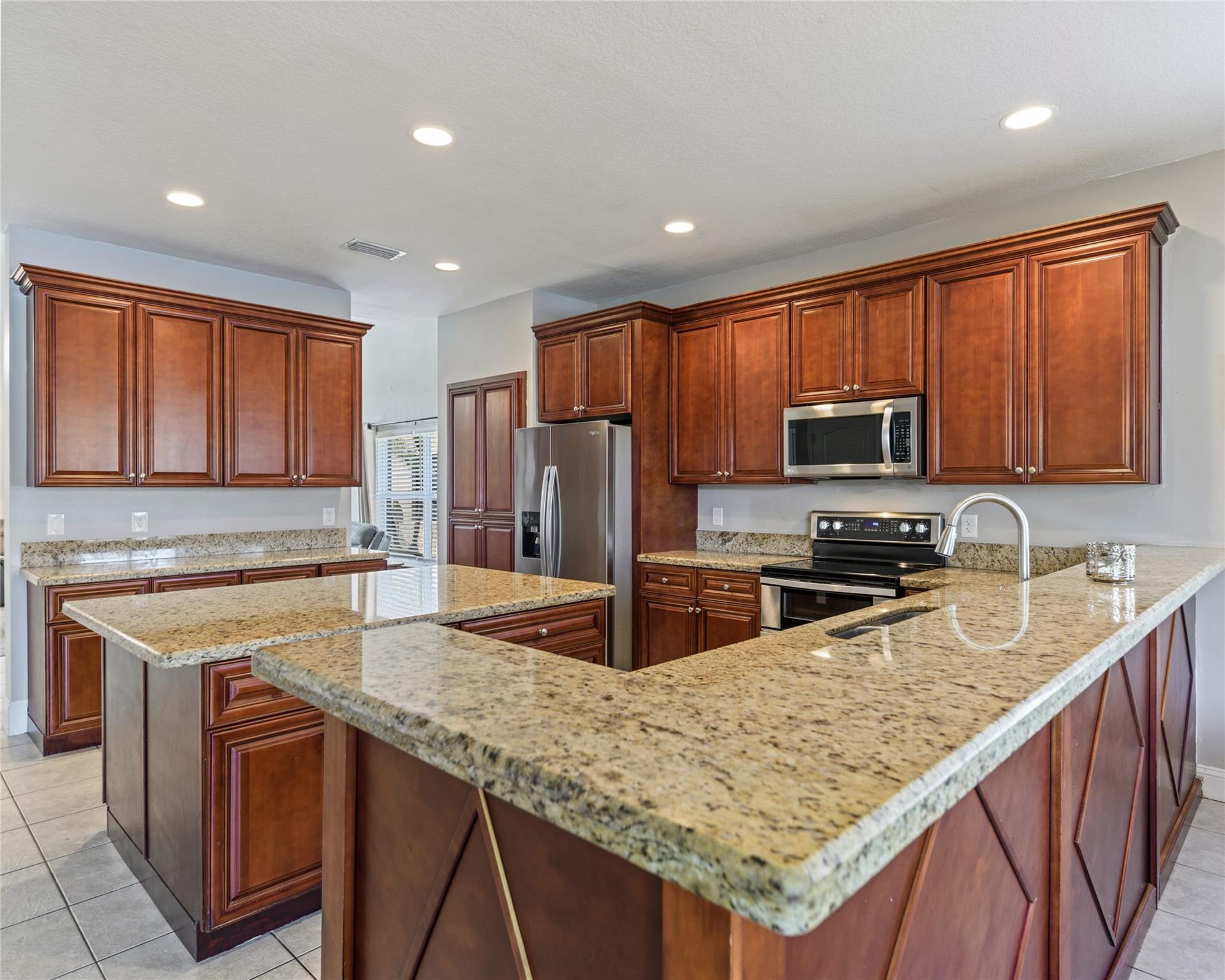 Victoria Isles - Residential