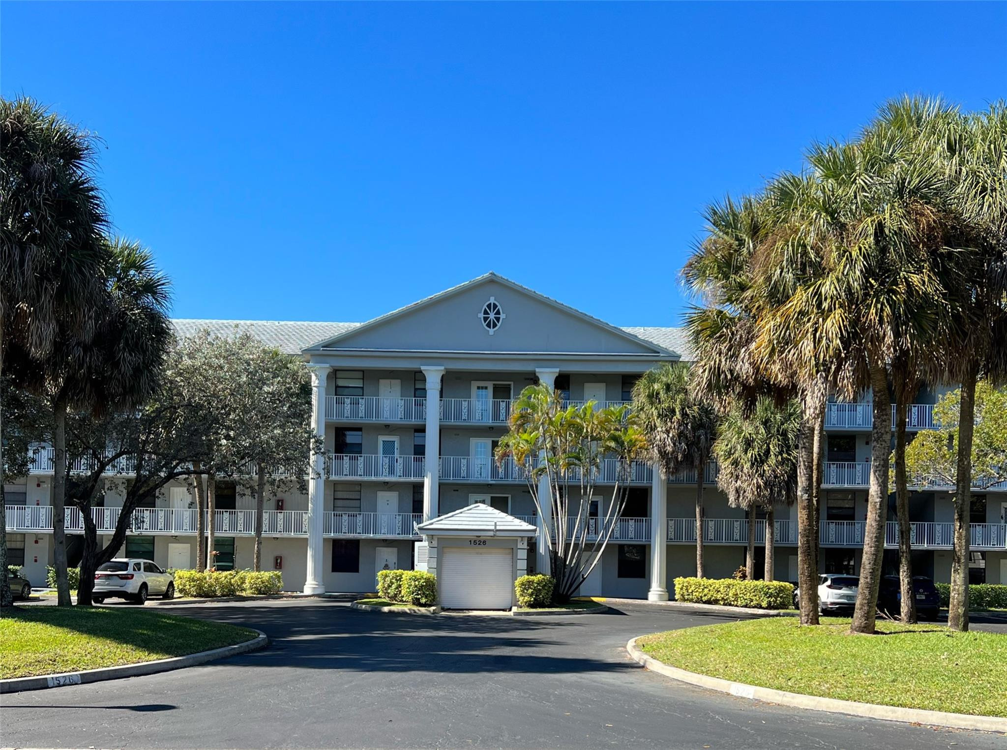 CONDO 13 OF WHITEHALL CONDOS - Residential Lease