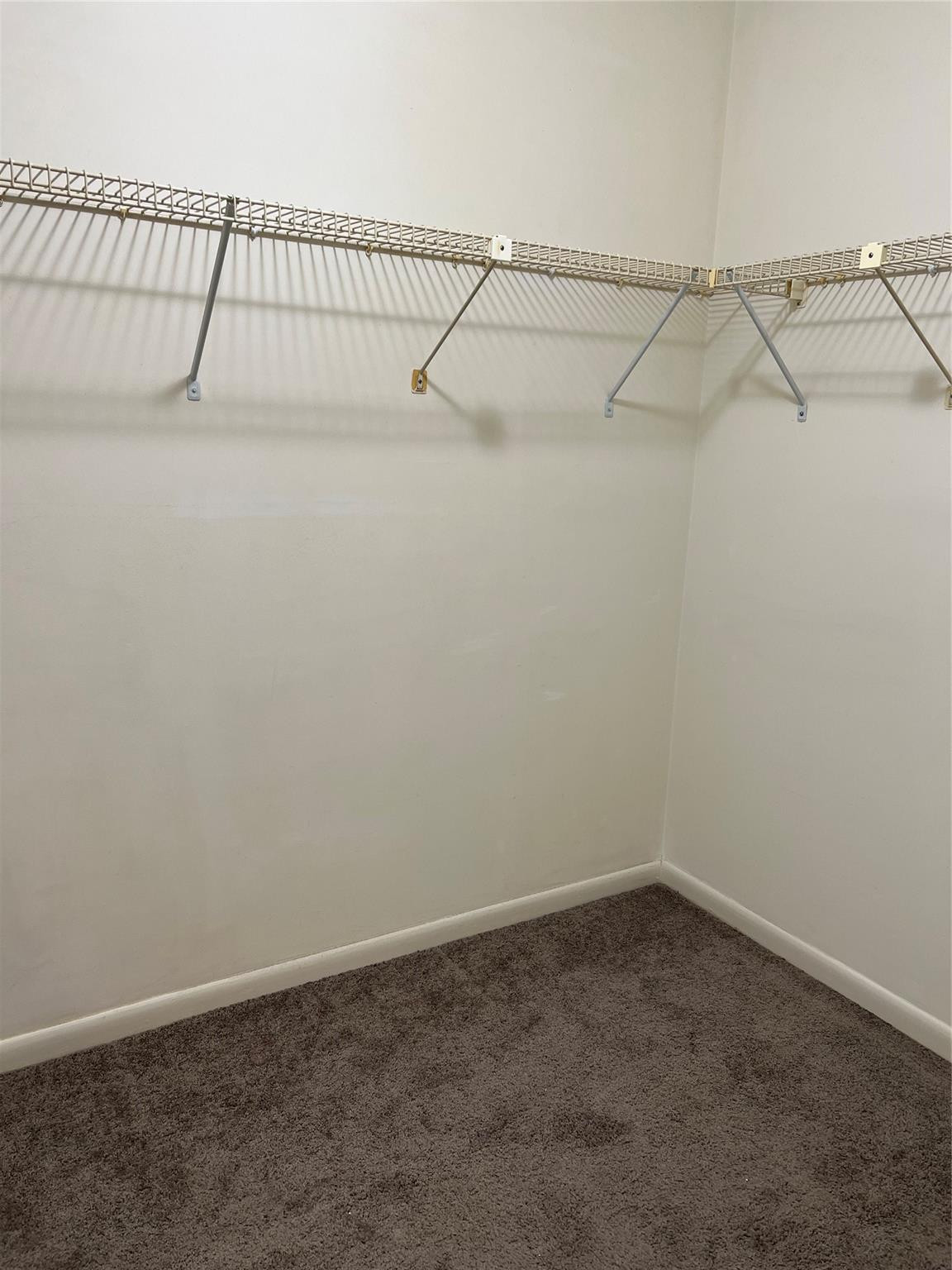 CONDO 13 OF WHITEHALL CONDOS - Residential Lease