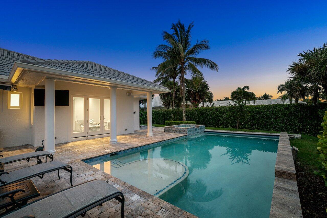 SAILFISH POINT - Residential