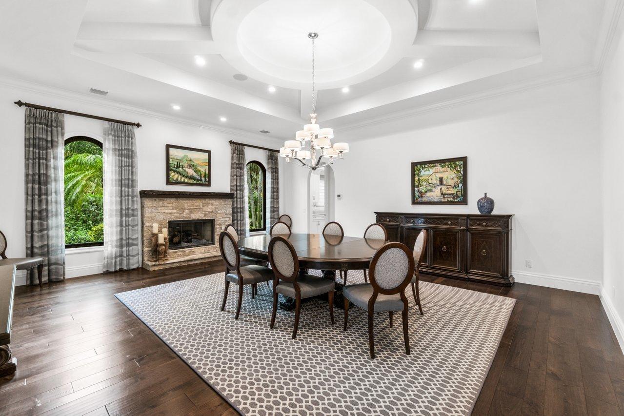 SAILFISH POINT - Residential