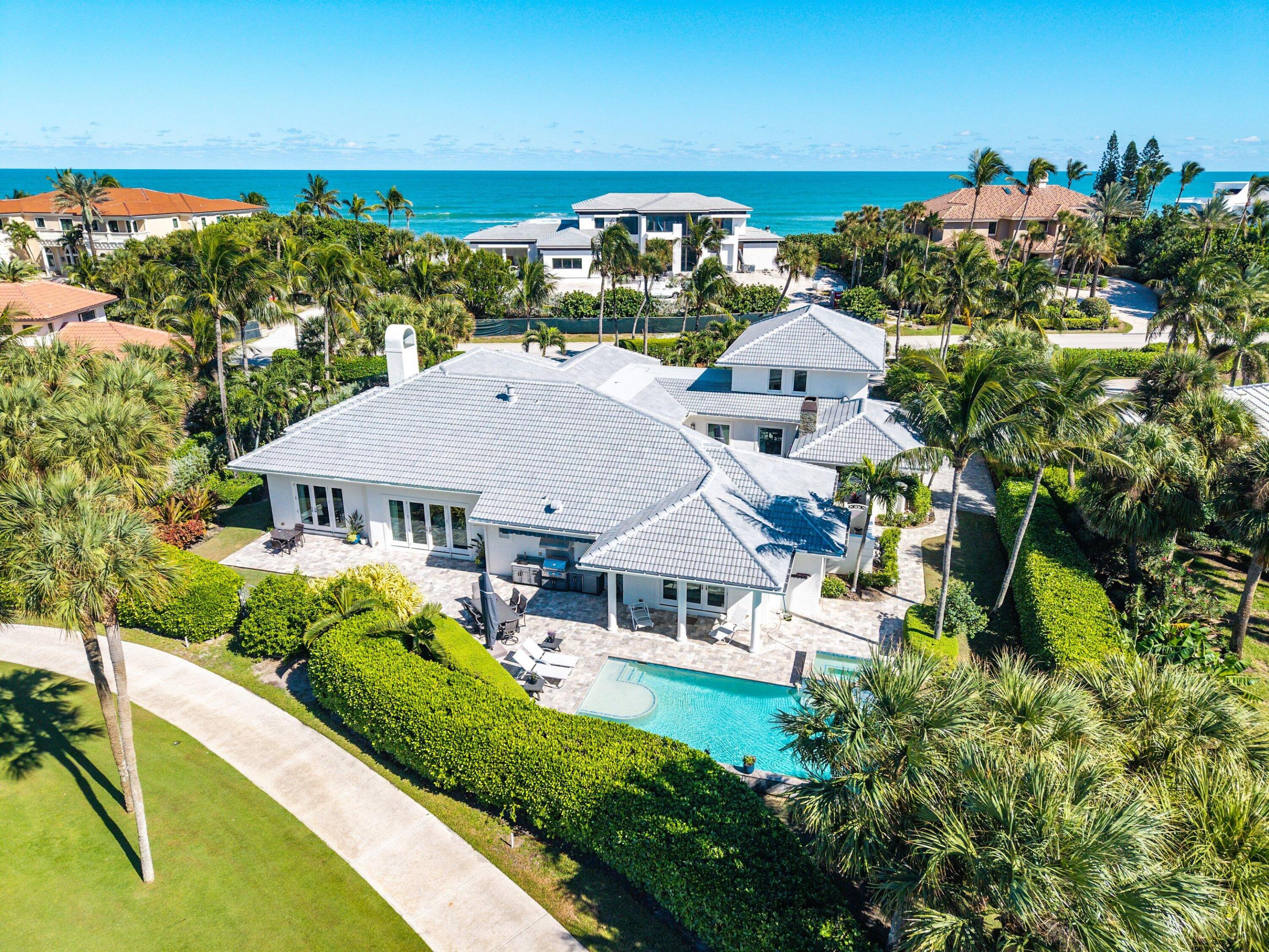 SAILFISH POINT - Residential