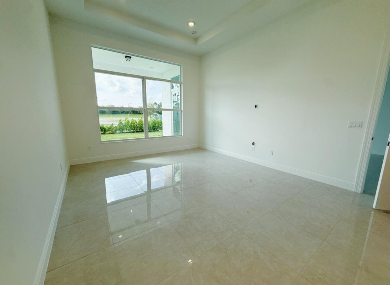 CRESSWIND PALM BEACH - Residential Lease