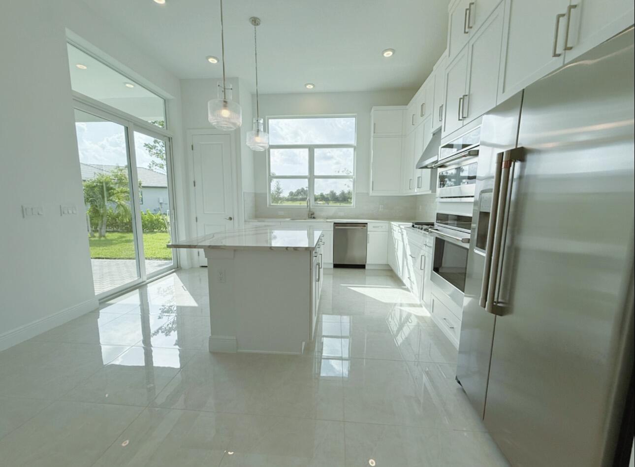 CRESSWIND PALM BEACH - Residential Lease