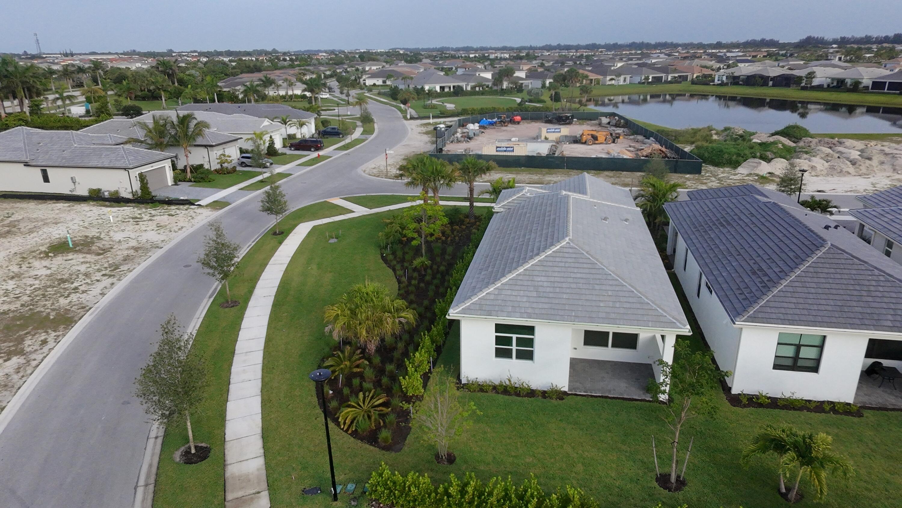 CRESSWIND PALM BEACH - Residential Lease