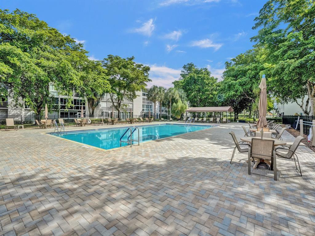 GRANADA VILLAGE D CONDO - Residential