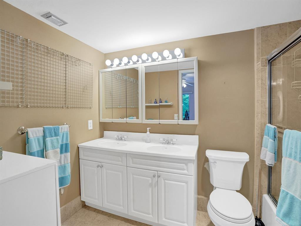 GRANADA VILLAGE D CONDO - Residential
