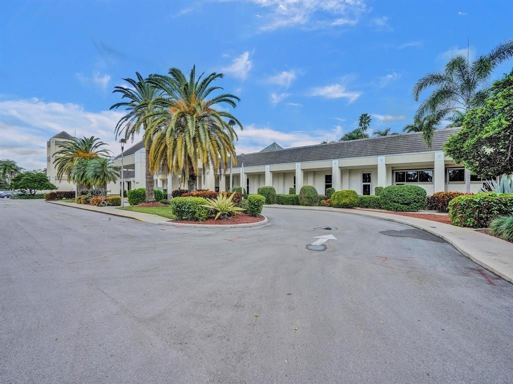 GRANADA VILLAGE D CONDO - Residential