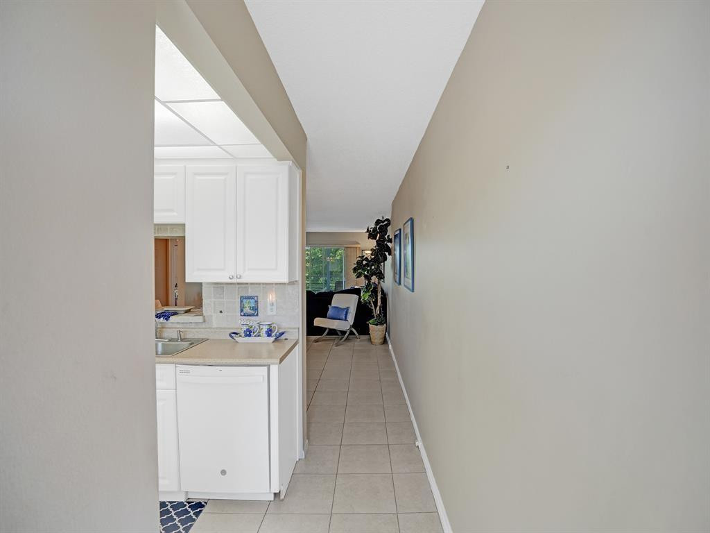 GRANADA VILLAGE D CONDO - Residential