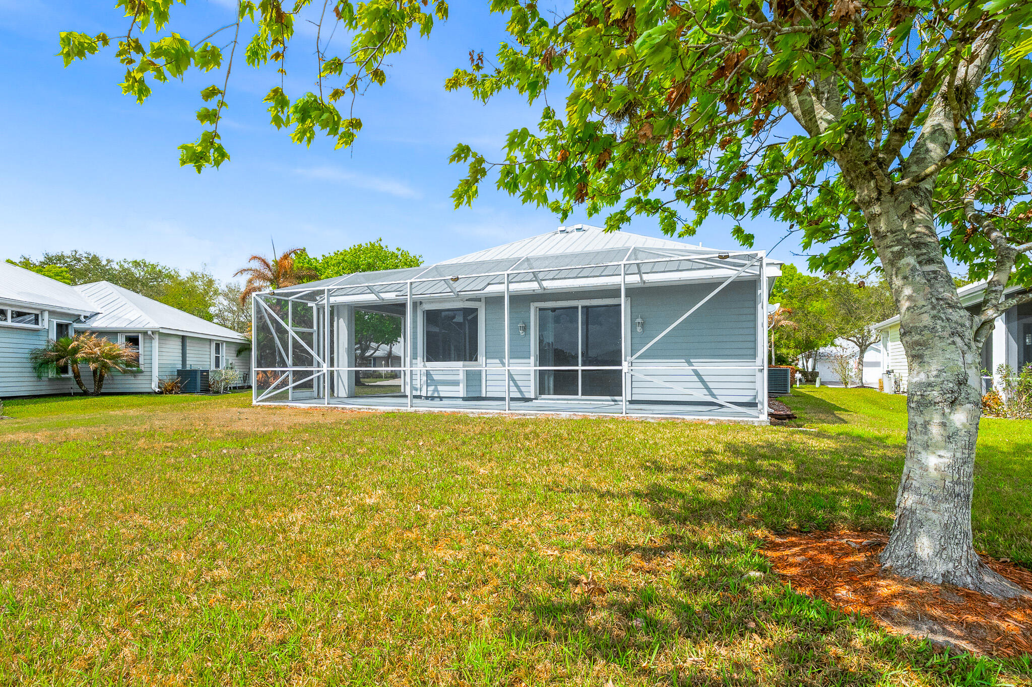 RIVER PLACE ON THE ST LUCIE NO 6 - Residential
