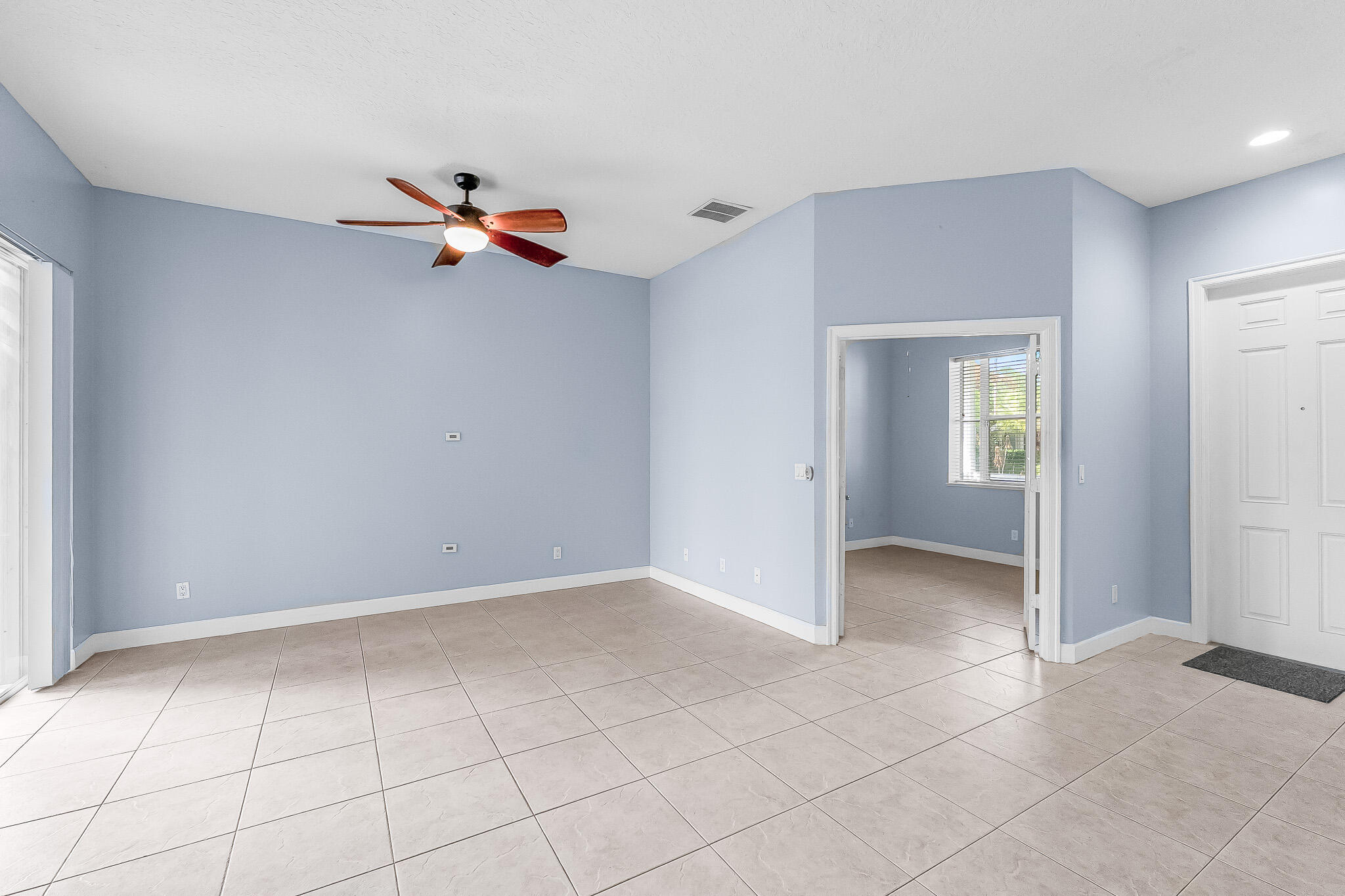 RIVER PLACE ON THE ST LUCIE NO 6 - Residential