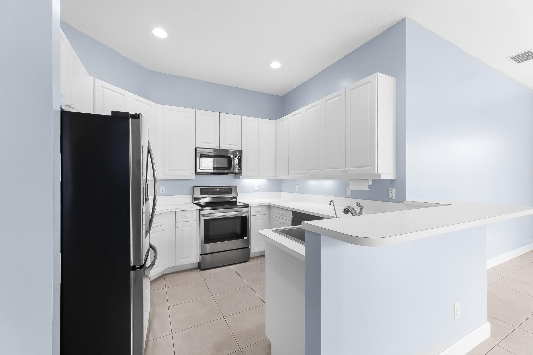 RIVER PLACE ON THE ST LUCIE NO 6 - Residential