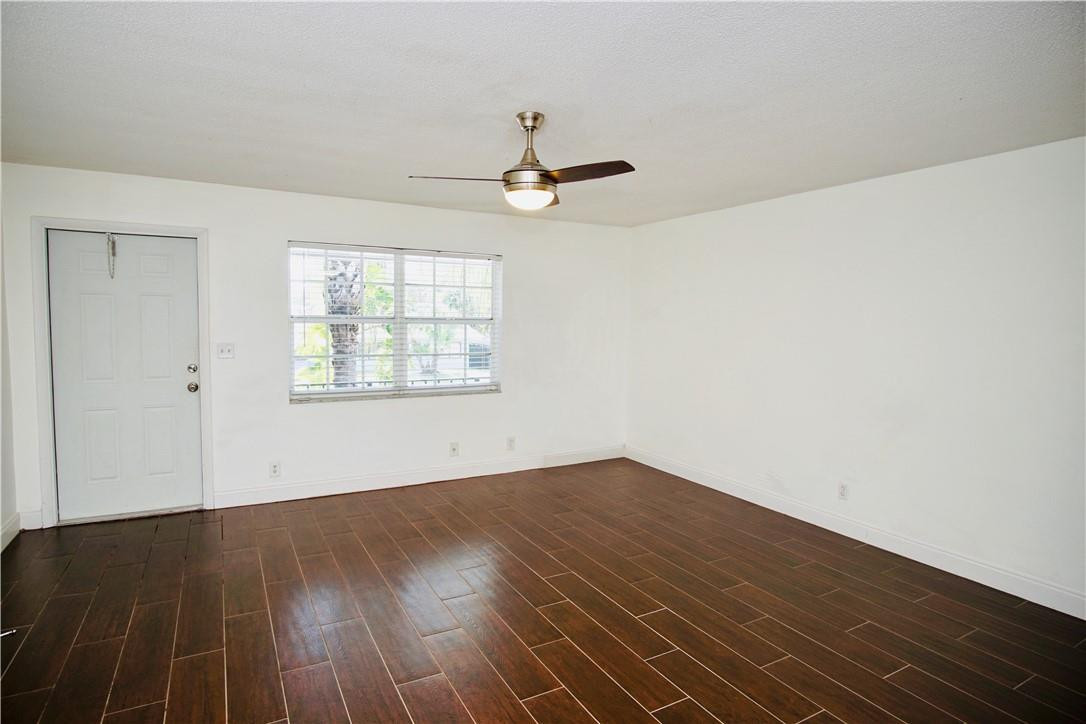 Park Ridge North Condo - Residential