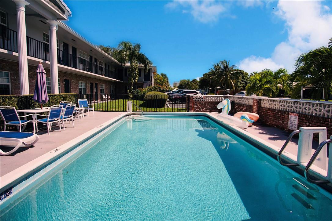 Recently renovated throughout, this spacious one 1/1 condo is perfect for an investor or first-time homeowner.  Coral Ridge is centrally located minutes from downtown and the beaches and one of the best locations in Fort Lauderdale. This condo overlooks a beautifully manicured outdoor oasis pool. Inside features a full-size washer and dryer within the unit, central air conditioning, and has upgraded wood look tile floors, granite countertops, upgraded bath, custom master closets, newer AC and more!