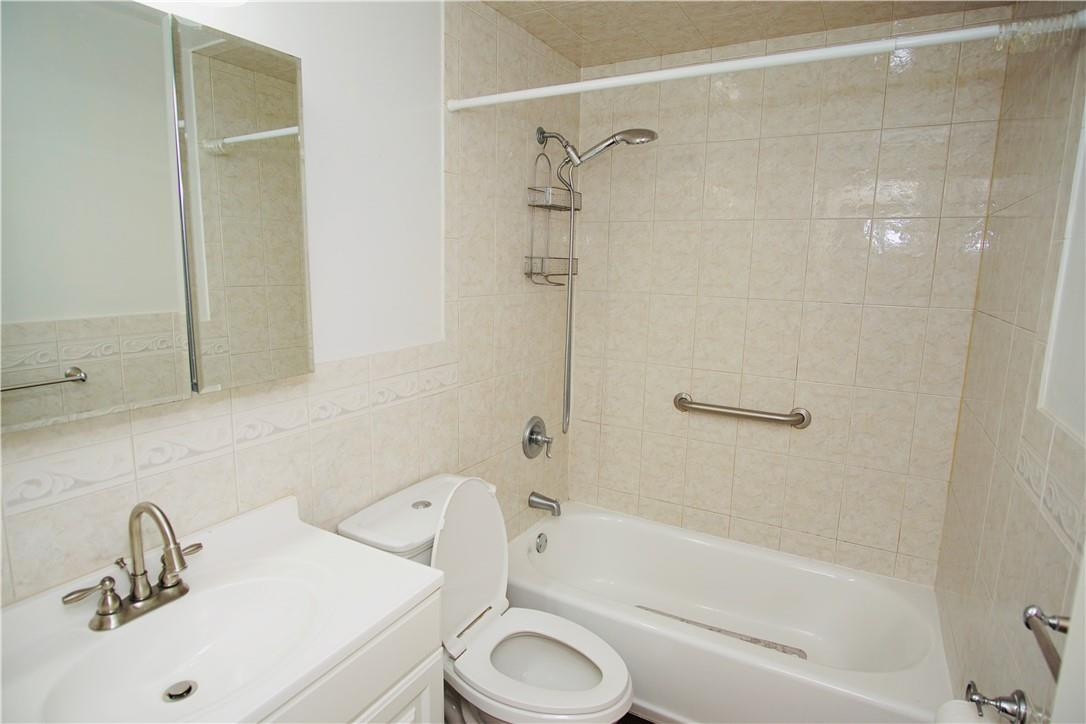 Park Ridge North Condo - Residential