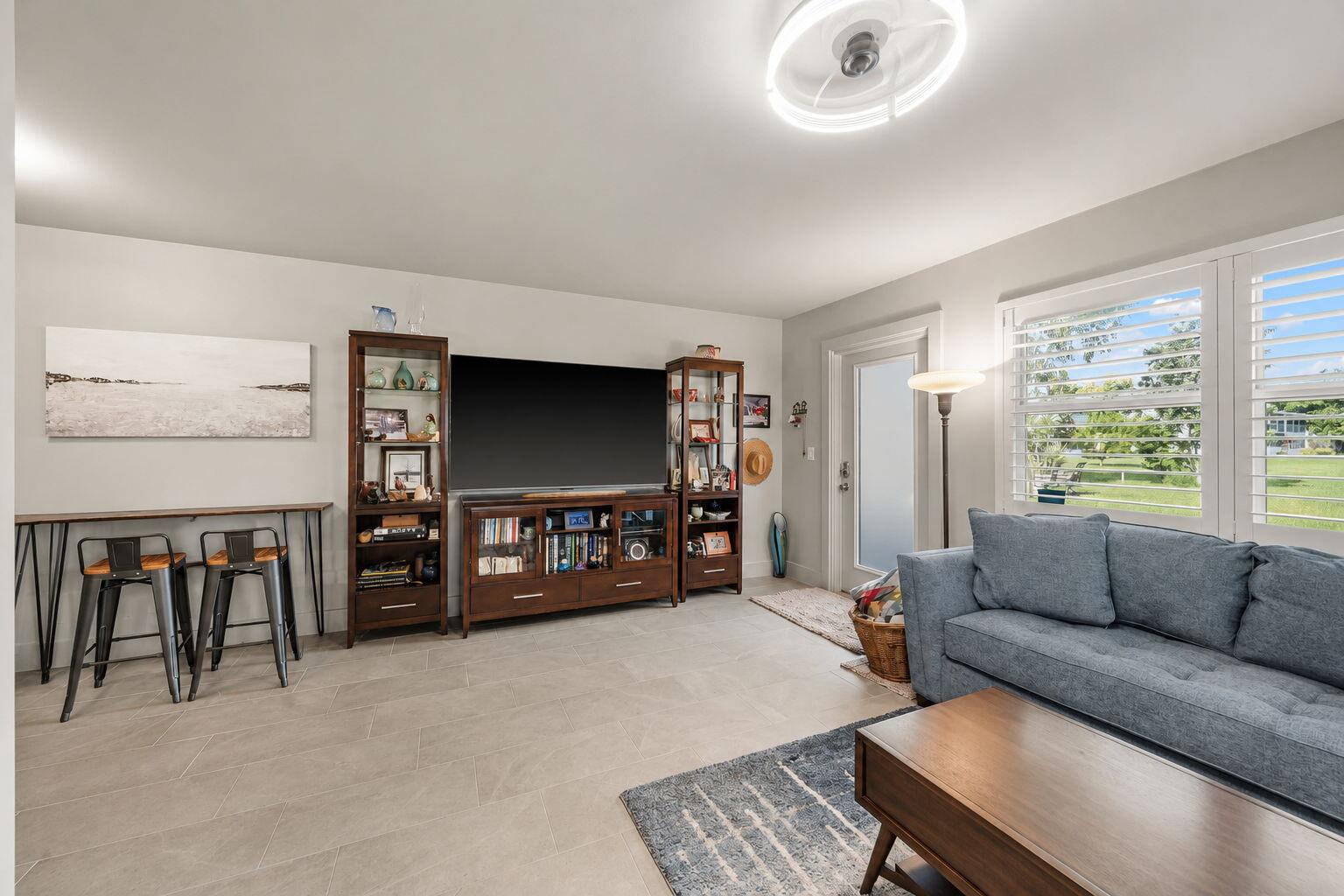 ANDOVER CONDOS - Residential