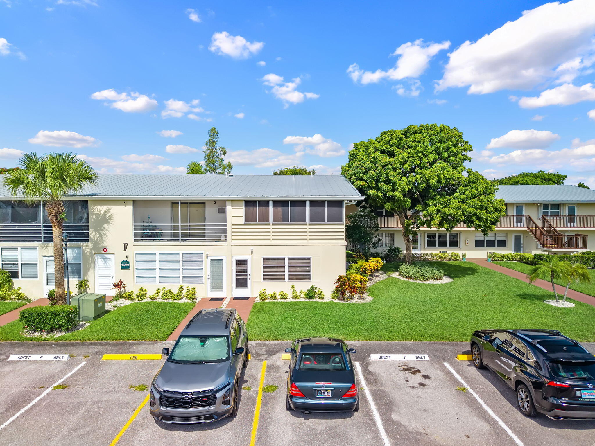 ANDOVER CONDOS - Residential