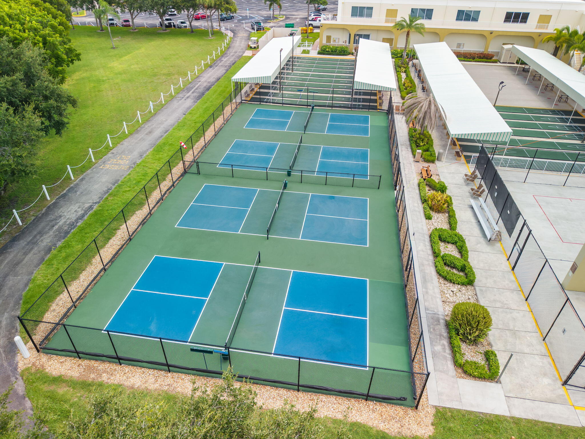 ANDOVER CONDOS - Residential
