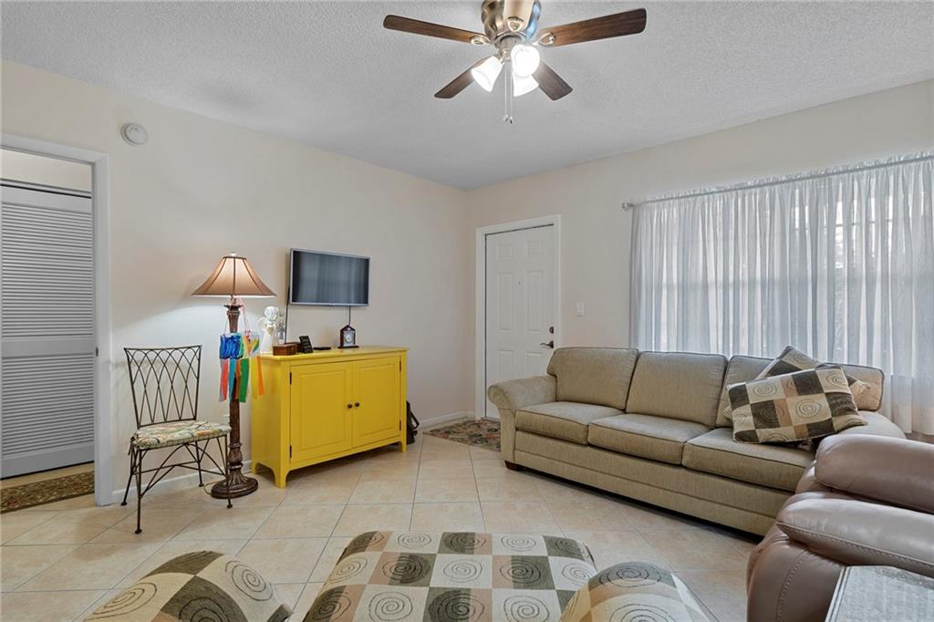 Oriole Gardens - Residential