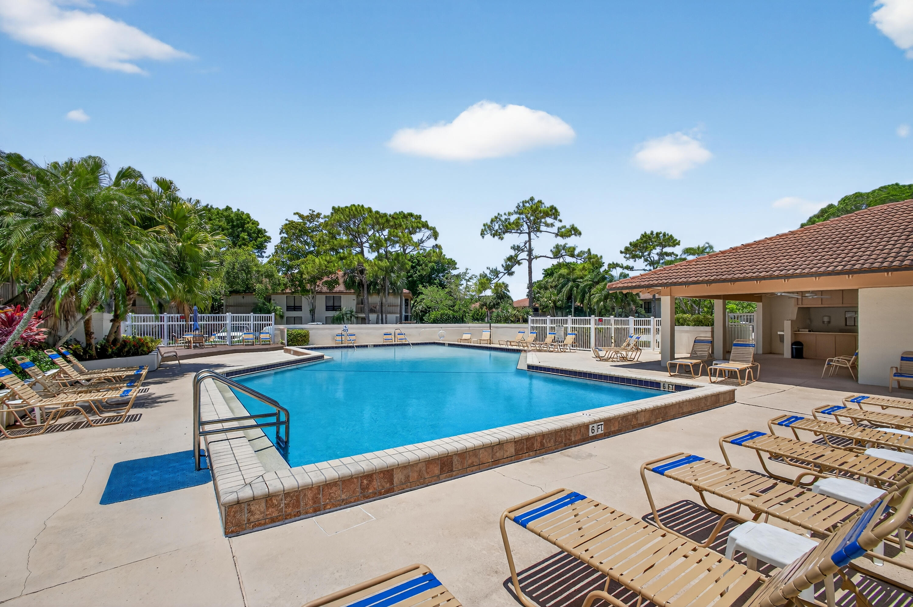 GOLF VILLAS CONDO - Residential Lease