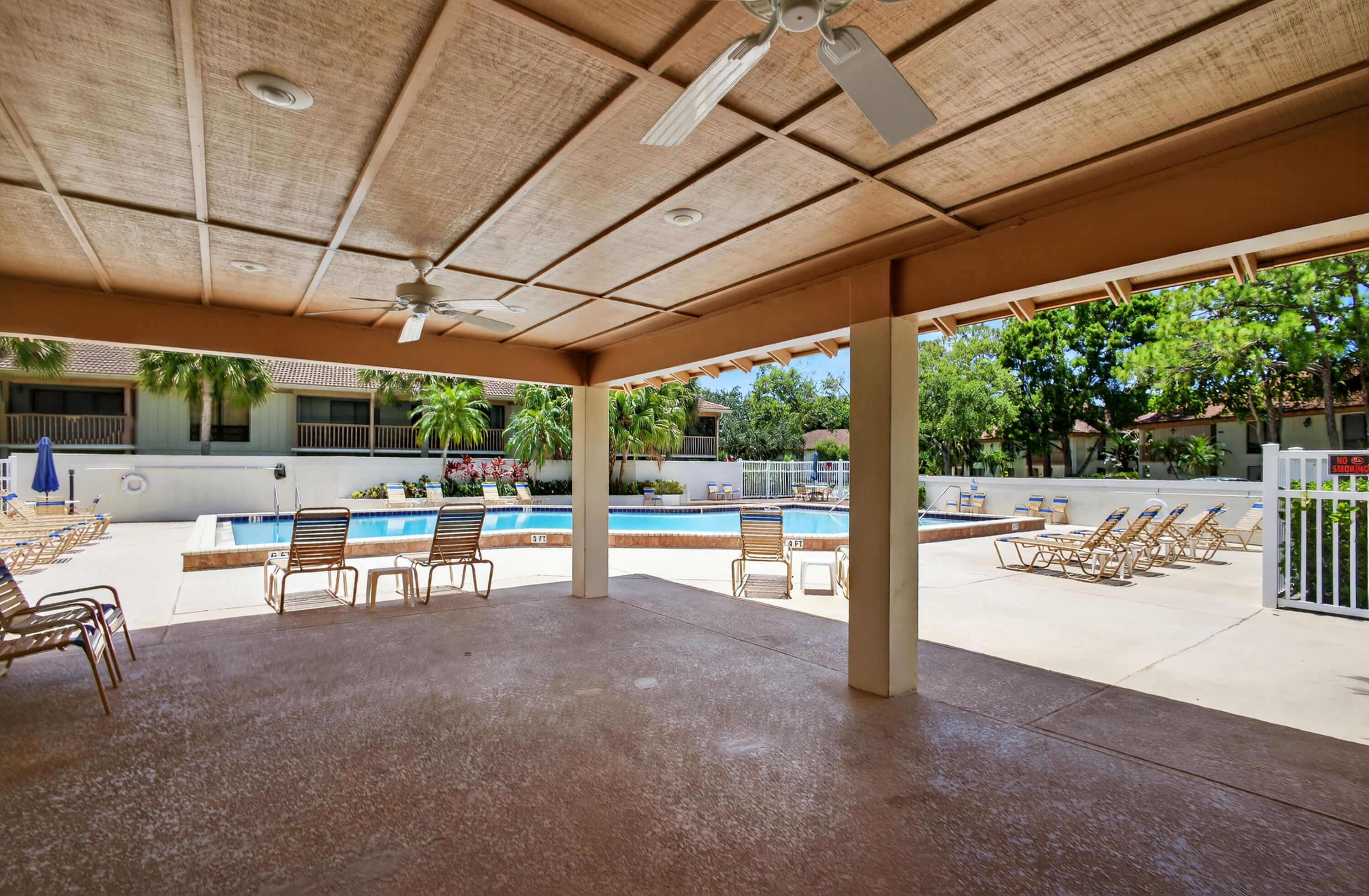 GOLF VILLAS CONDO - Residential Lease