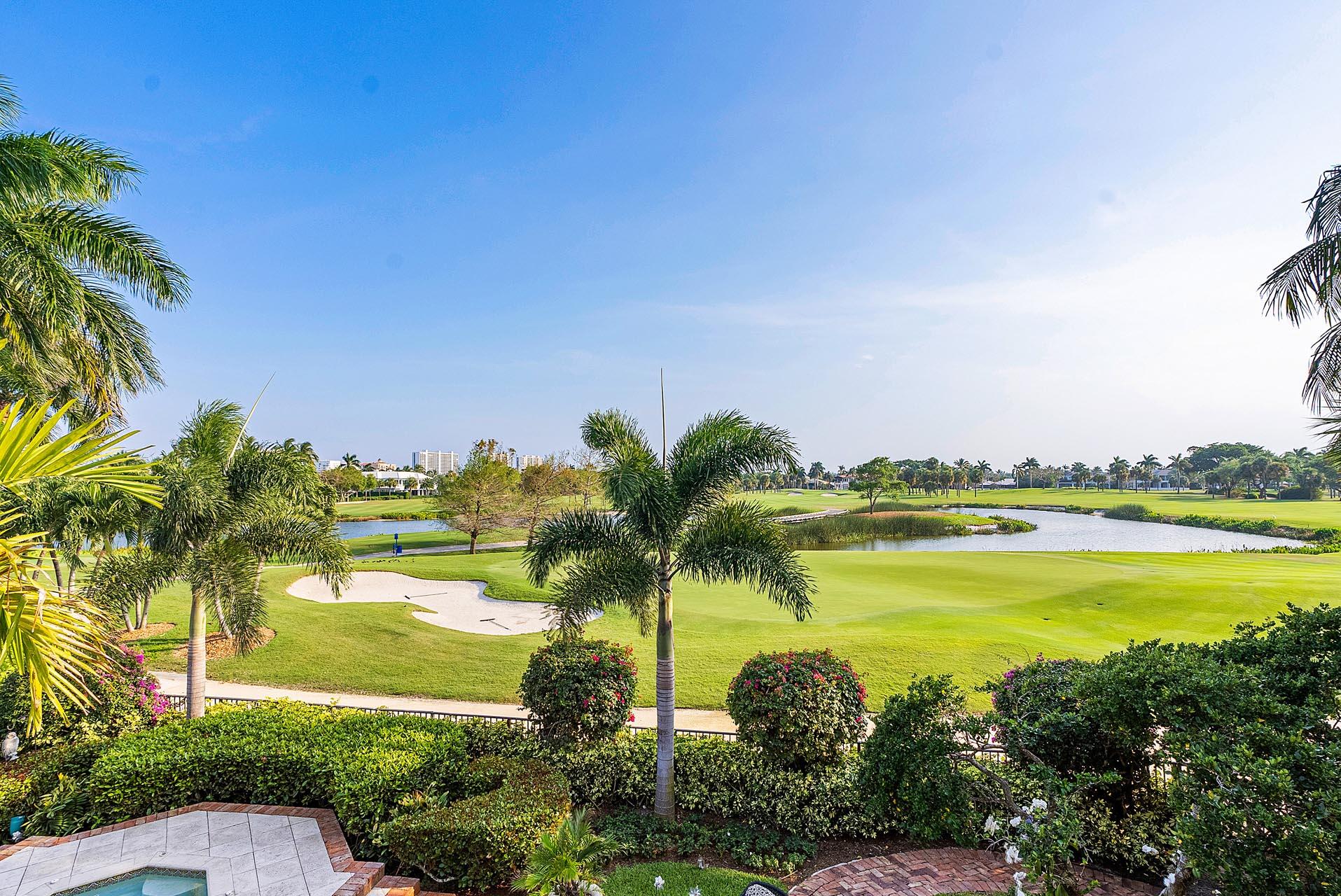 ROYAL PALM YACHT & COUNTRY CLUB - Residential