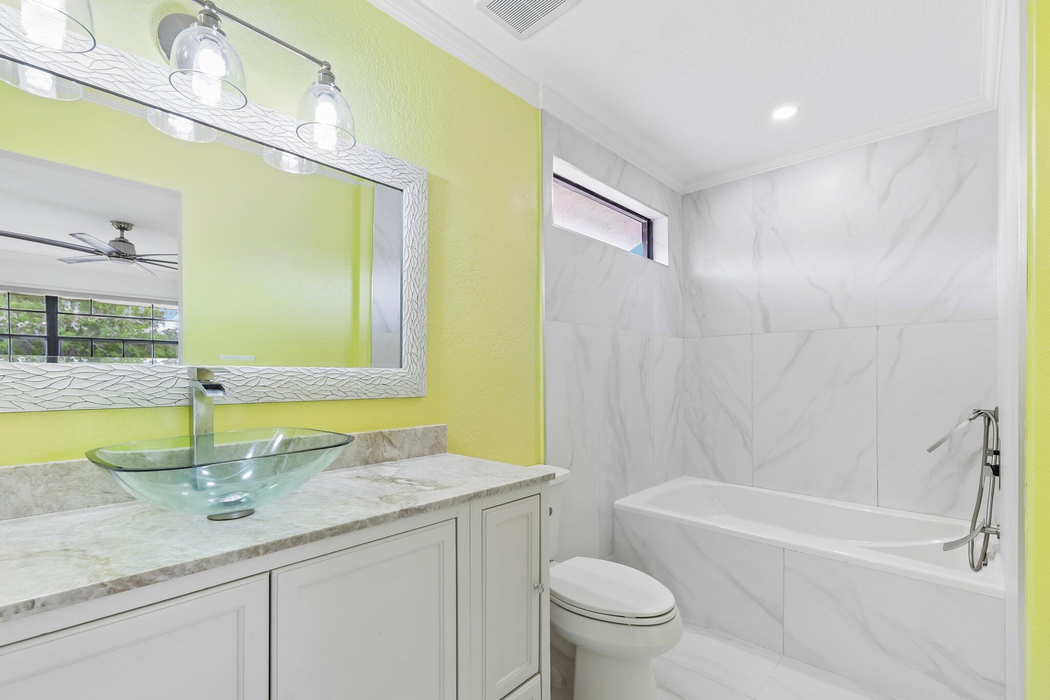 CORAL SPRINGS ESTATE TOWNHOMES - Residential