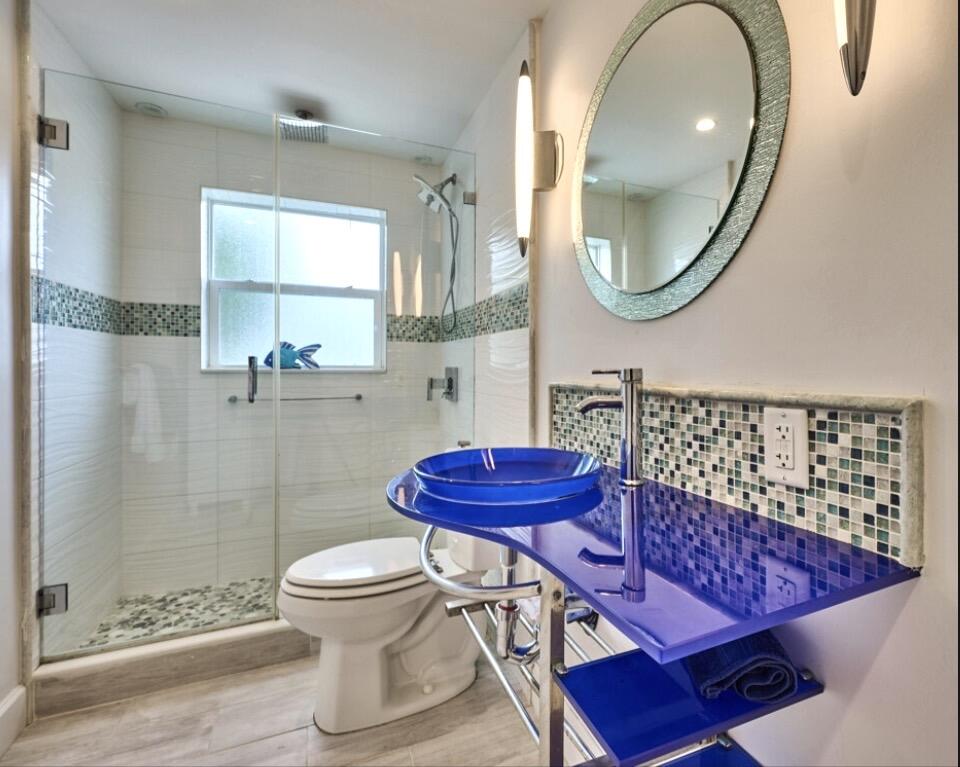 HILLSBORO MILE OCEAN APTS SEC 2 - Residential Lease