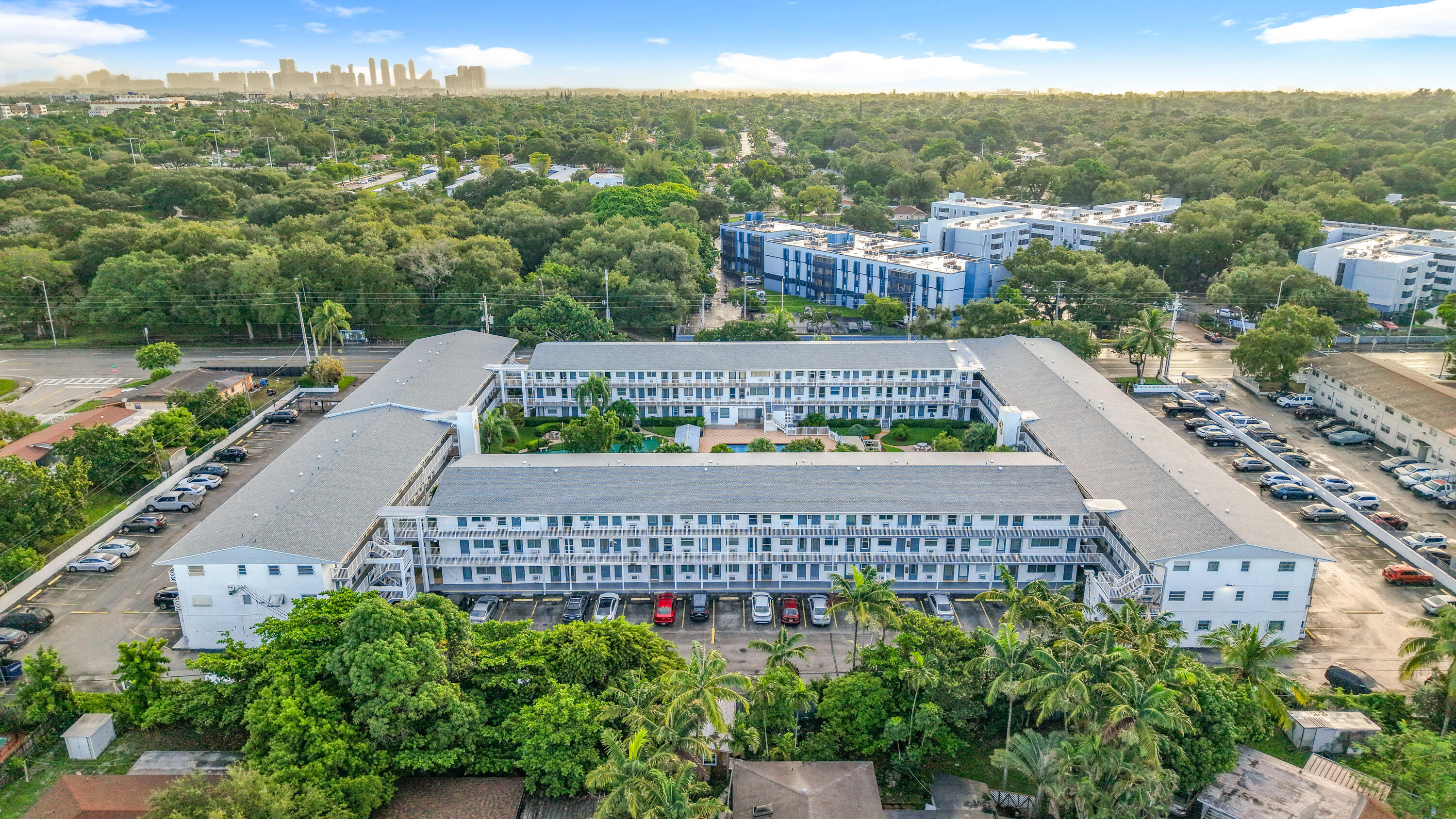GOLDEN TOWERS NO 2 INC - GOLDEN - Residential Lease