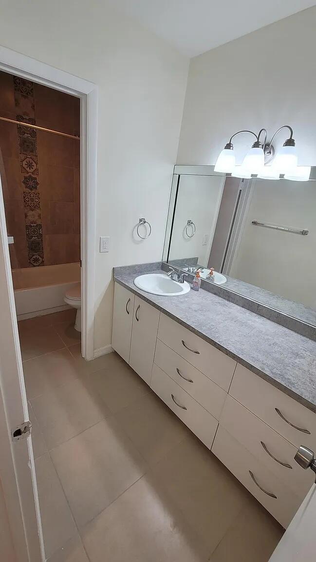 MARGATE VILLAGE PHASE I CONDO - Residential