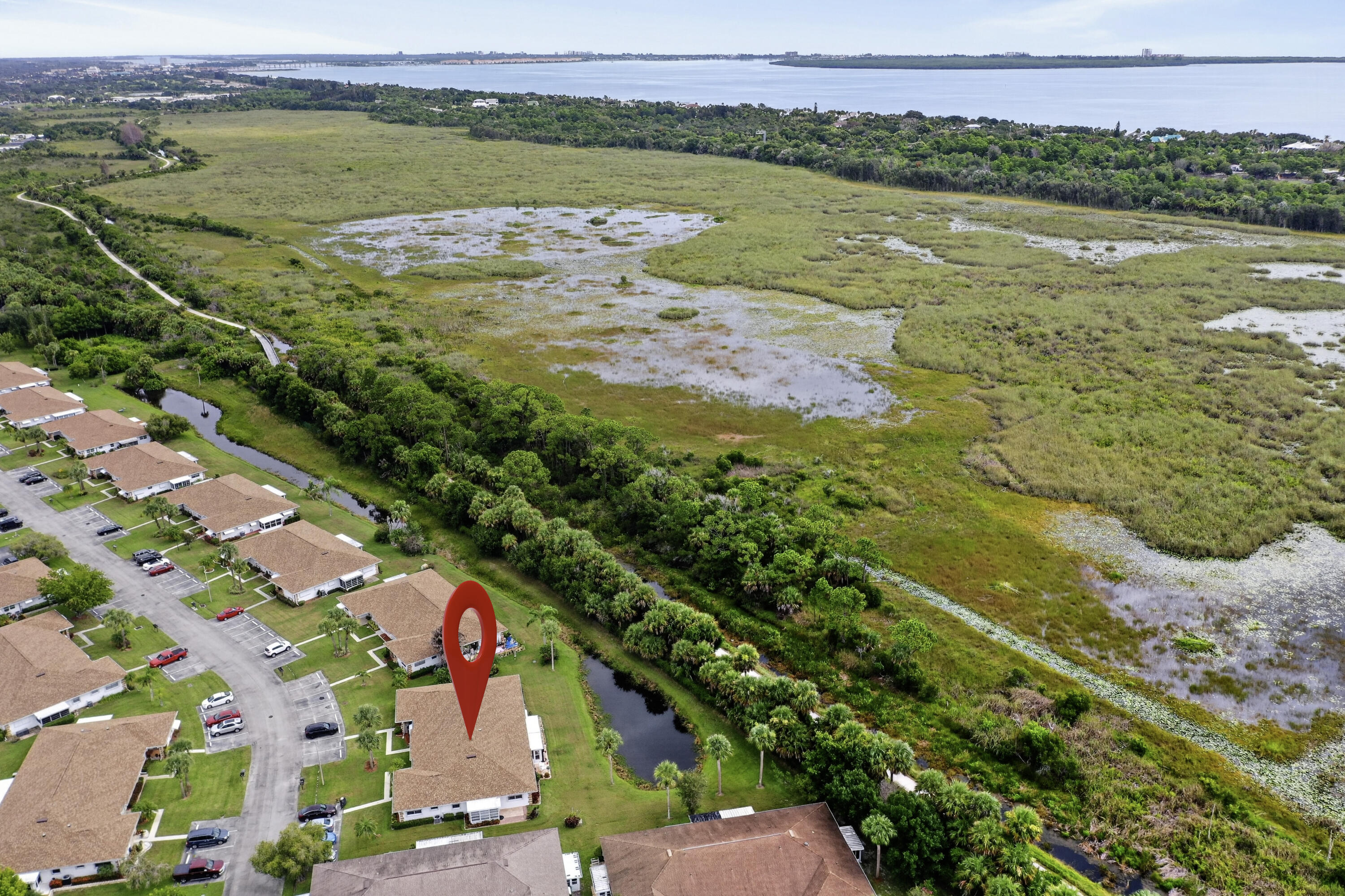 HIGH POINT OF FORT PIERCE CONDOMINIUM SECTION 3 - Residential