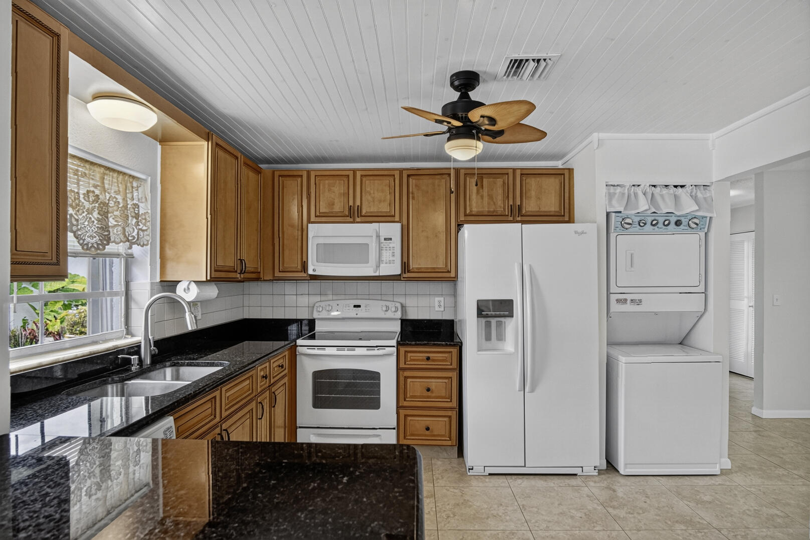 HIGH POINT OF FORT PIERCE CONDOMINIUM SECTION 3 - Residential