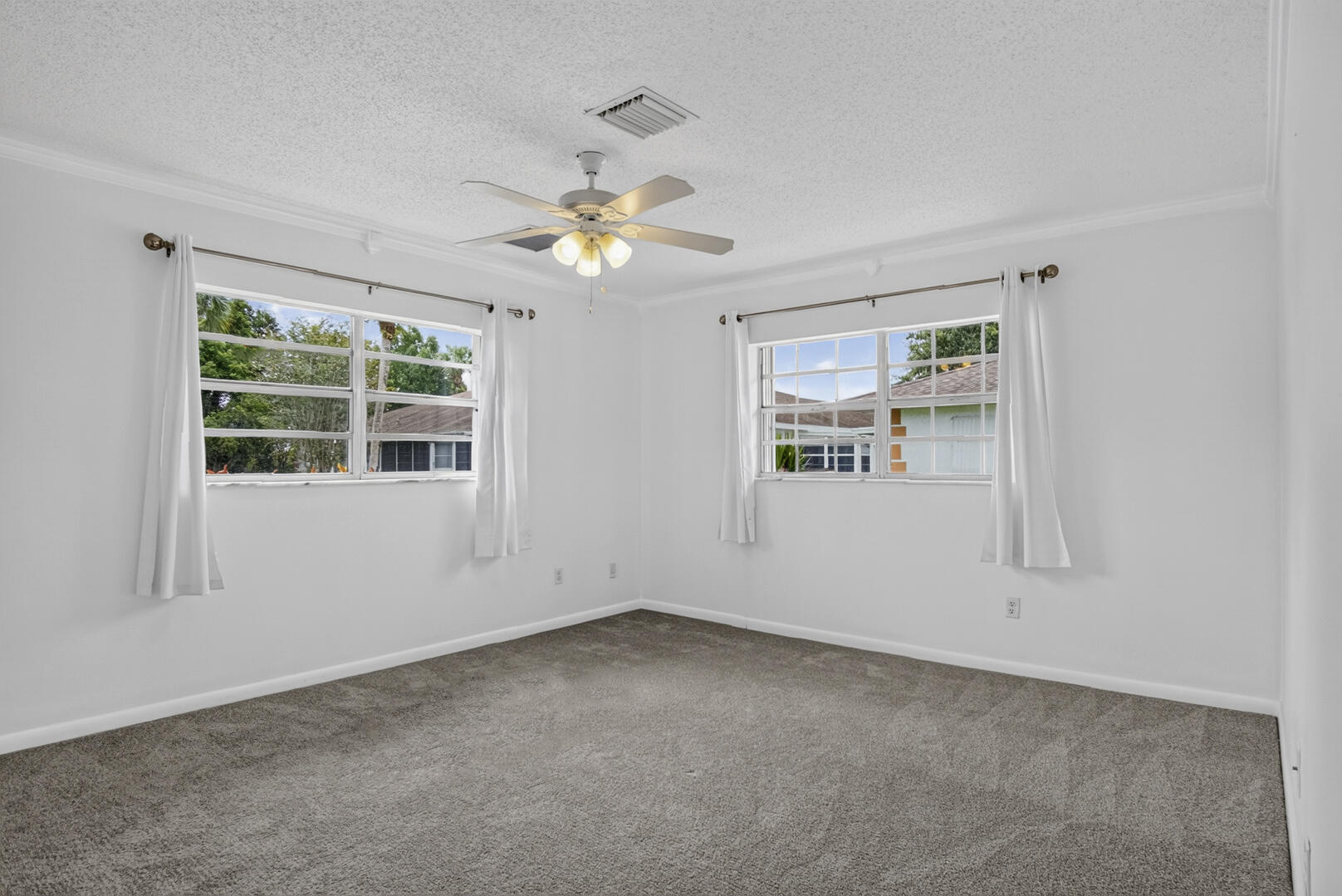 HIGH POINT OF FORT PIERCE CONDOMINIUM SECTION 3 - Residential