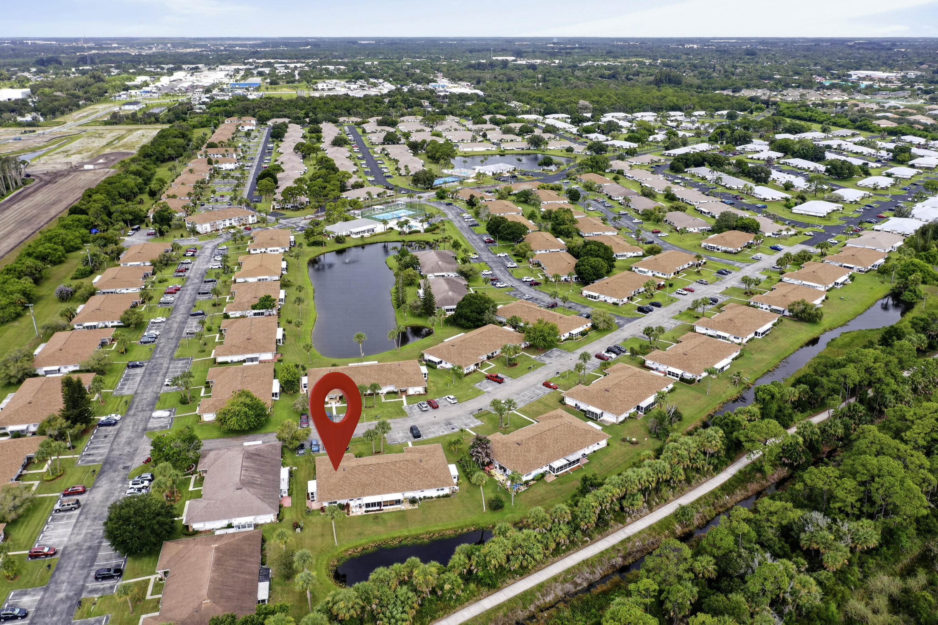 HIGH POINT OF FORT PIERCE CONDOMINIUM SECTION 3 - Residential