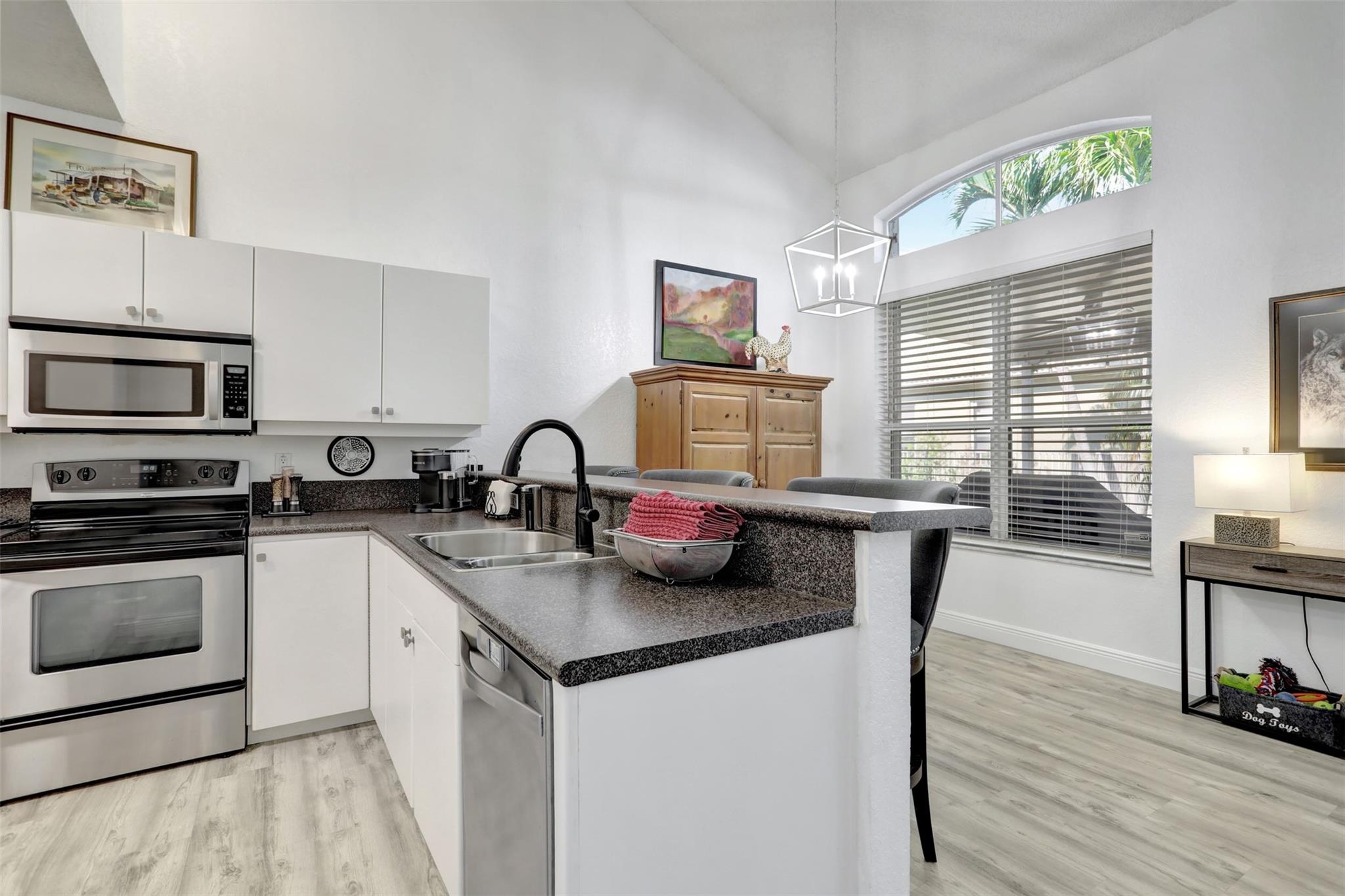 Wiles/Butler One 160-18 B - Residential