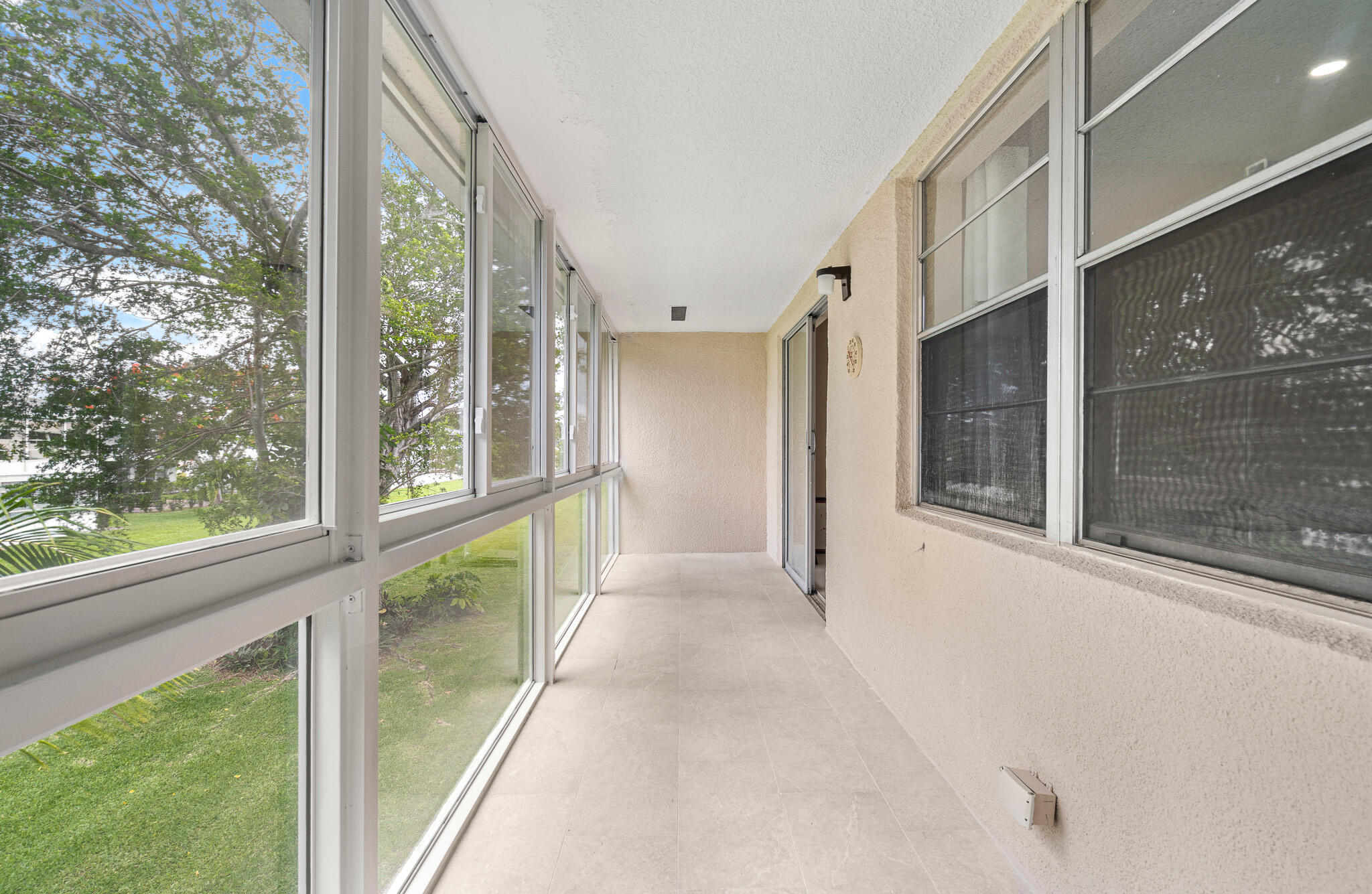 FARNHAM G CONDO - Residential