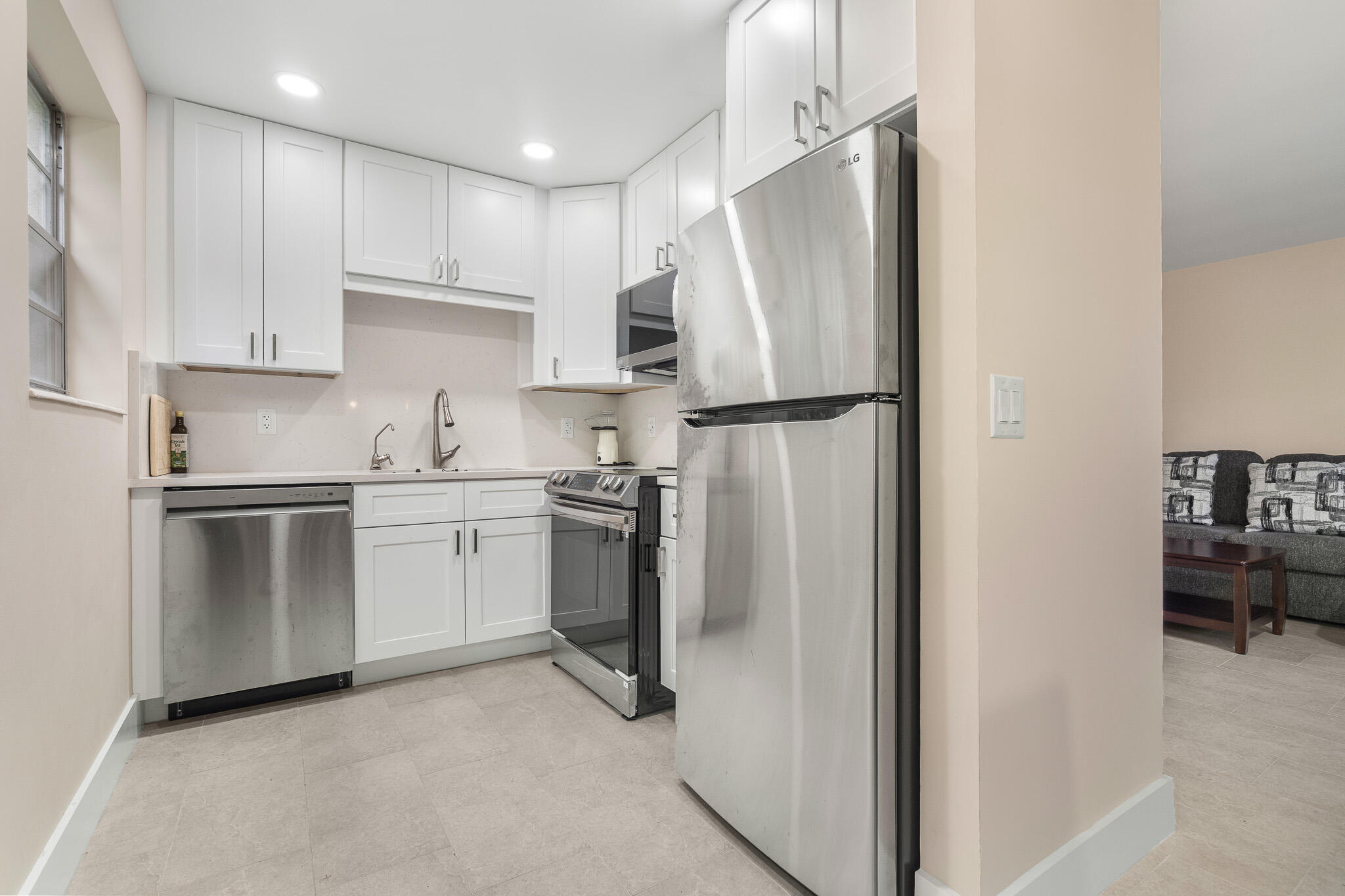 FARNHAM G CONDO - Residential
