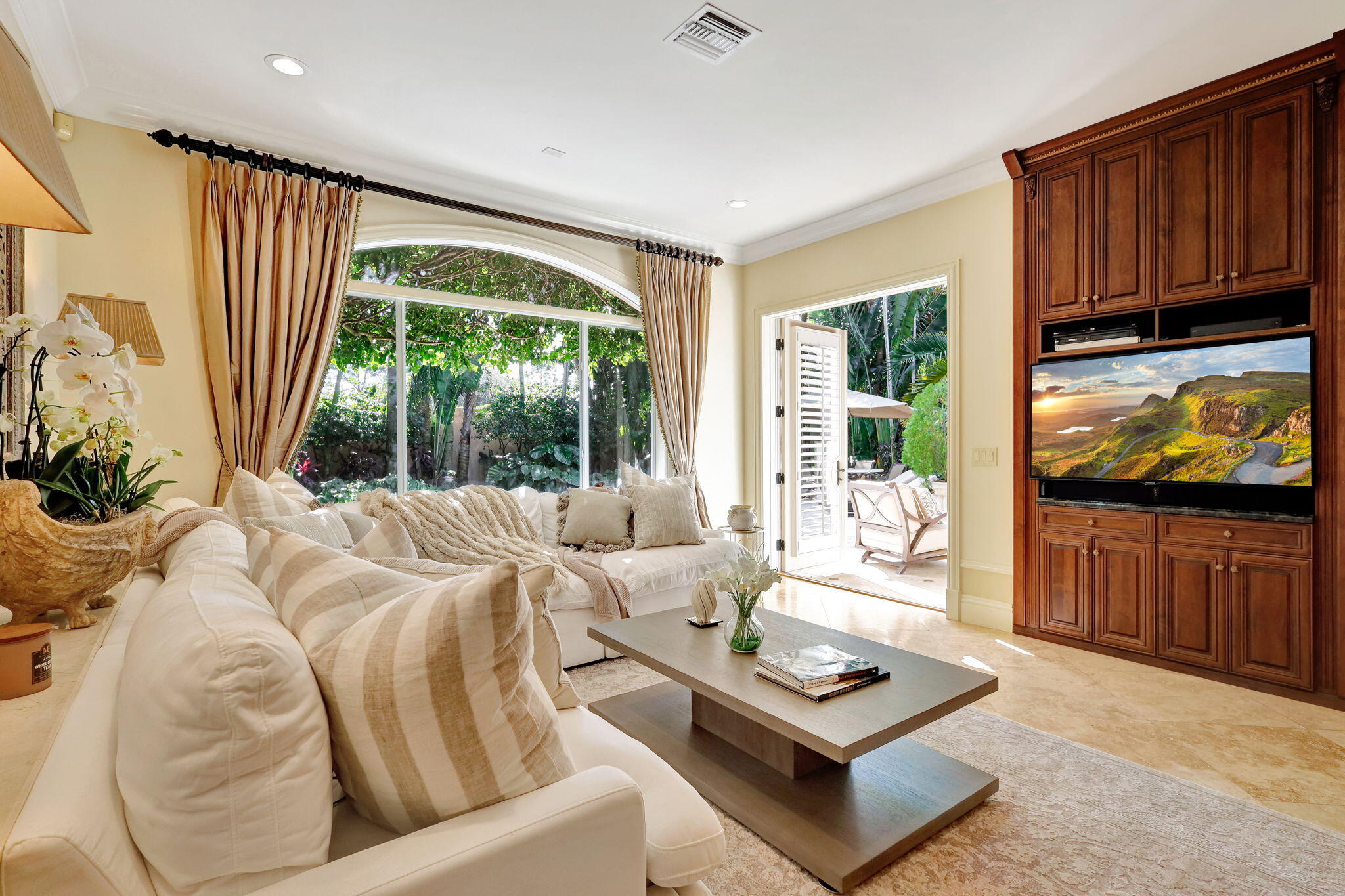 ADMIRALS COVE 2 PAR E - Residential