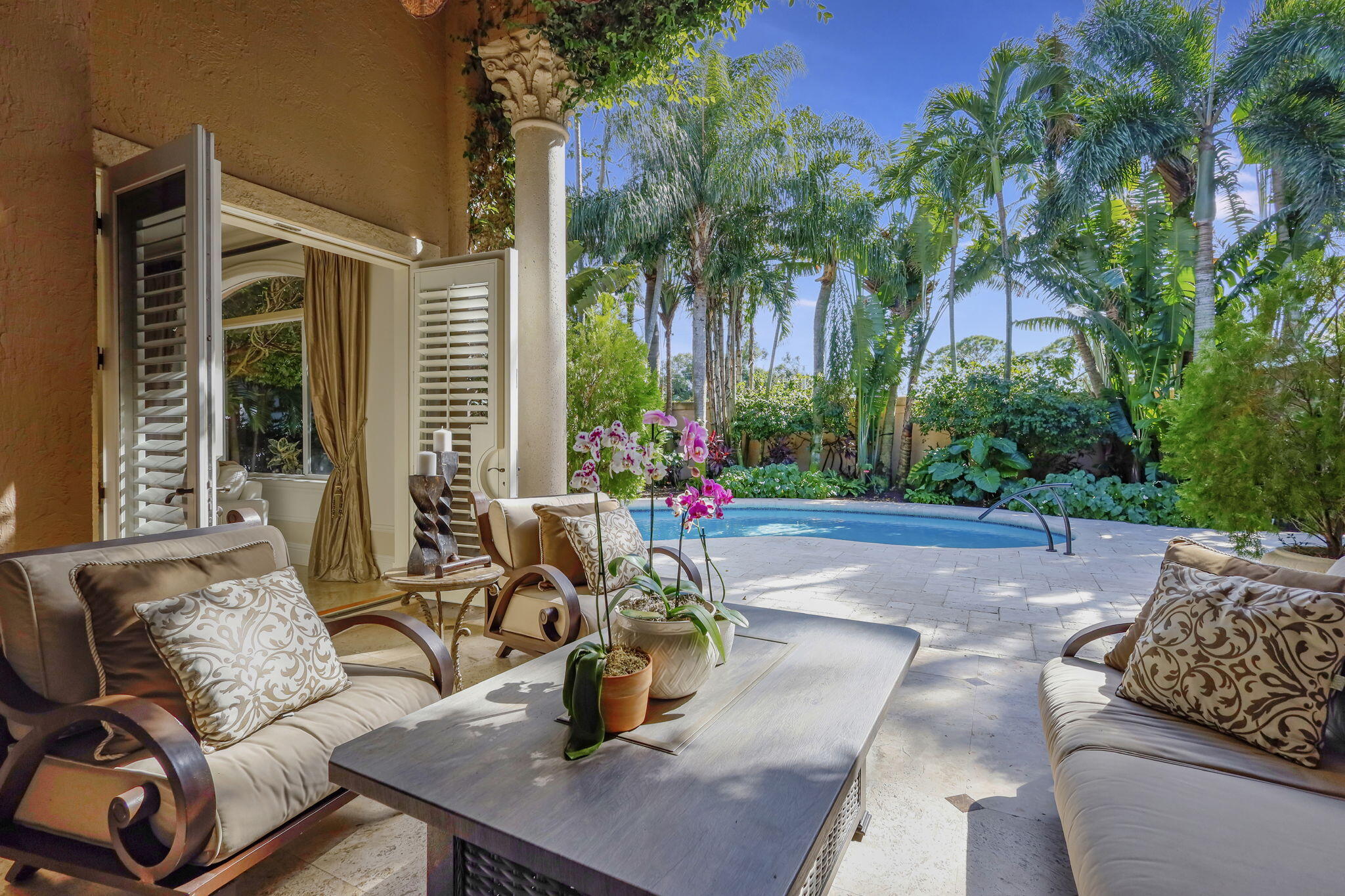ADMIRALS COVE 2 PAR E - Residential