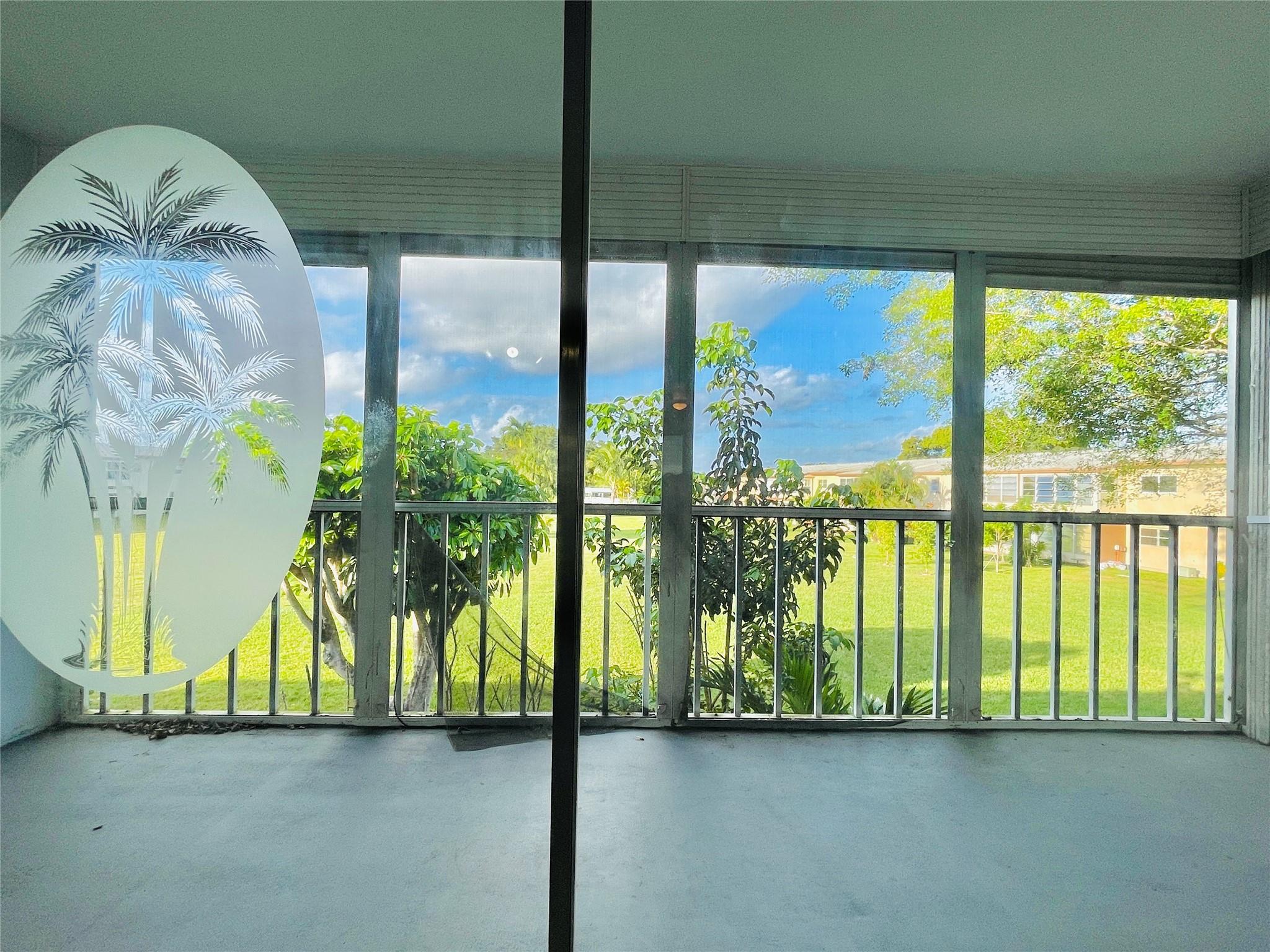 ORIOLE GARDENS - Residential