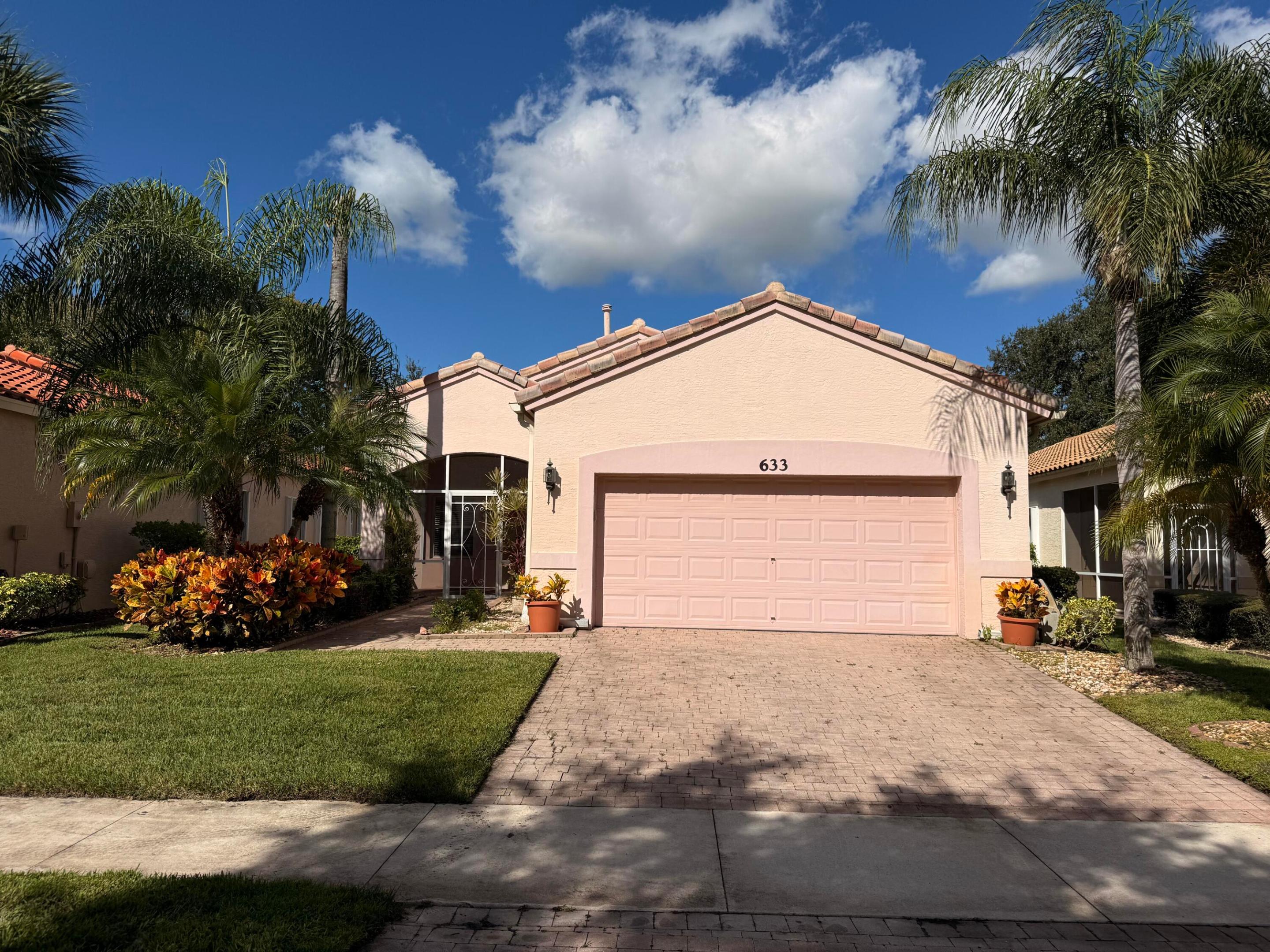 CASCADES AT ST LUCIE WEST PHASE 1 - Residential