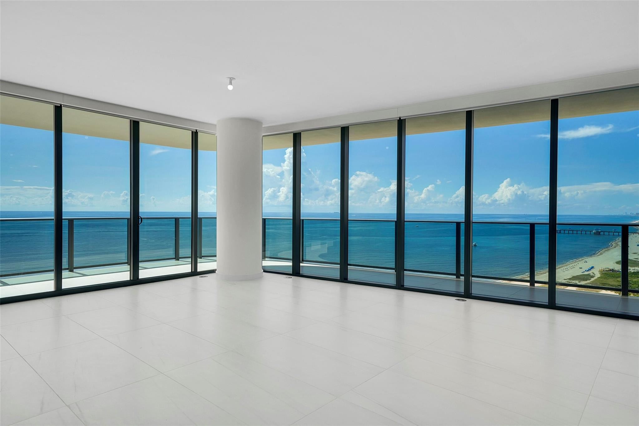CASAMAR CONDO - Residential