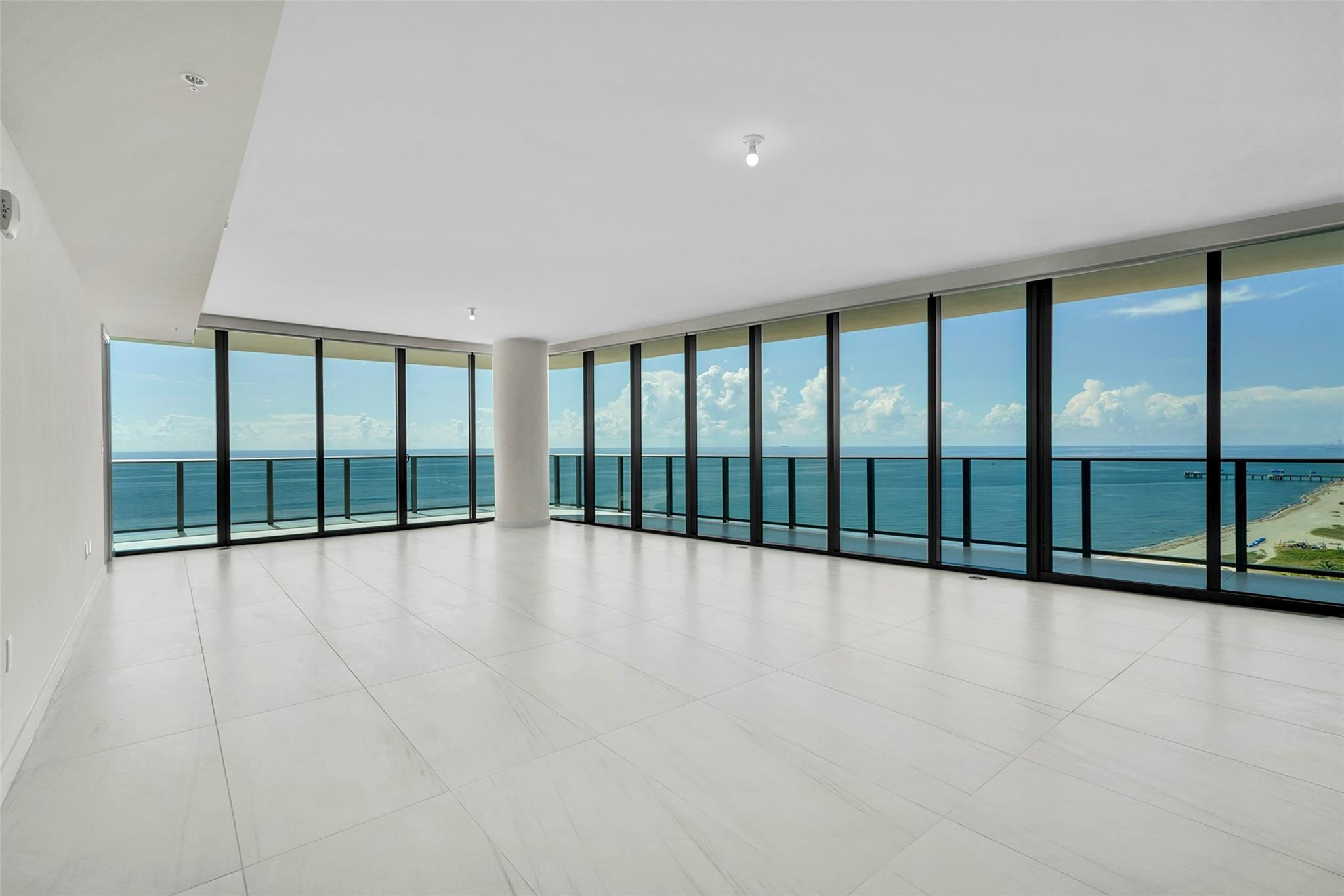 CASAMAR CONDO - Residential