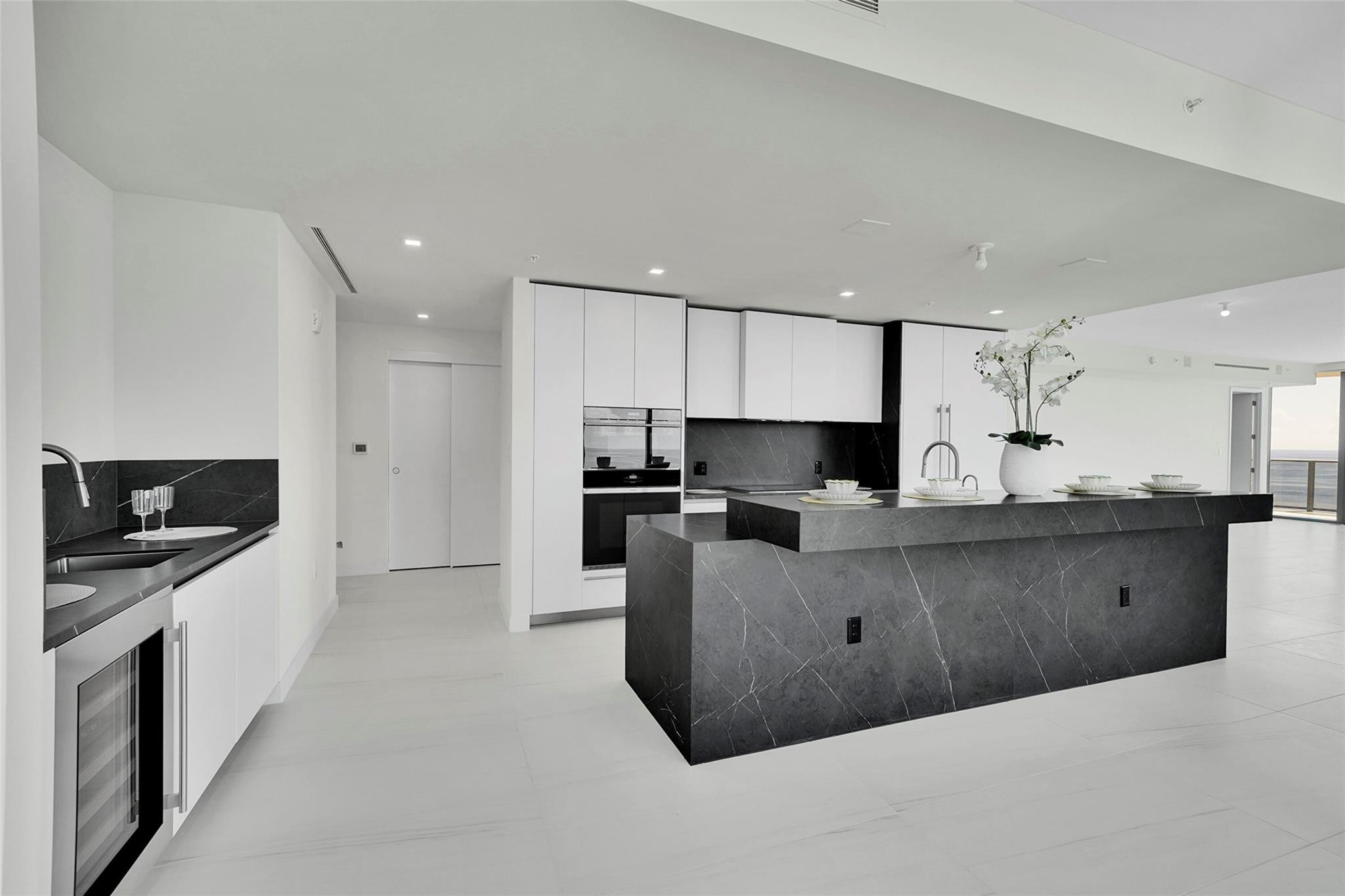 CASAMAR CONDO - Residential