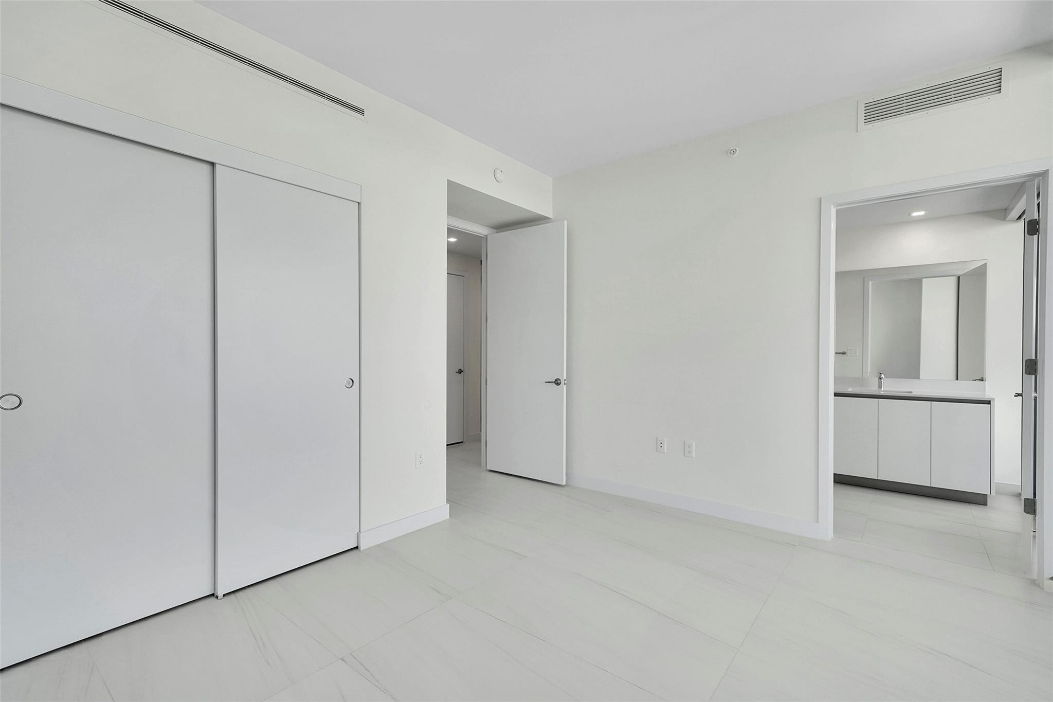 CASAMAR CONDO - Residential