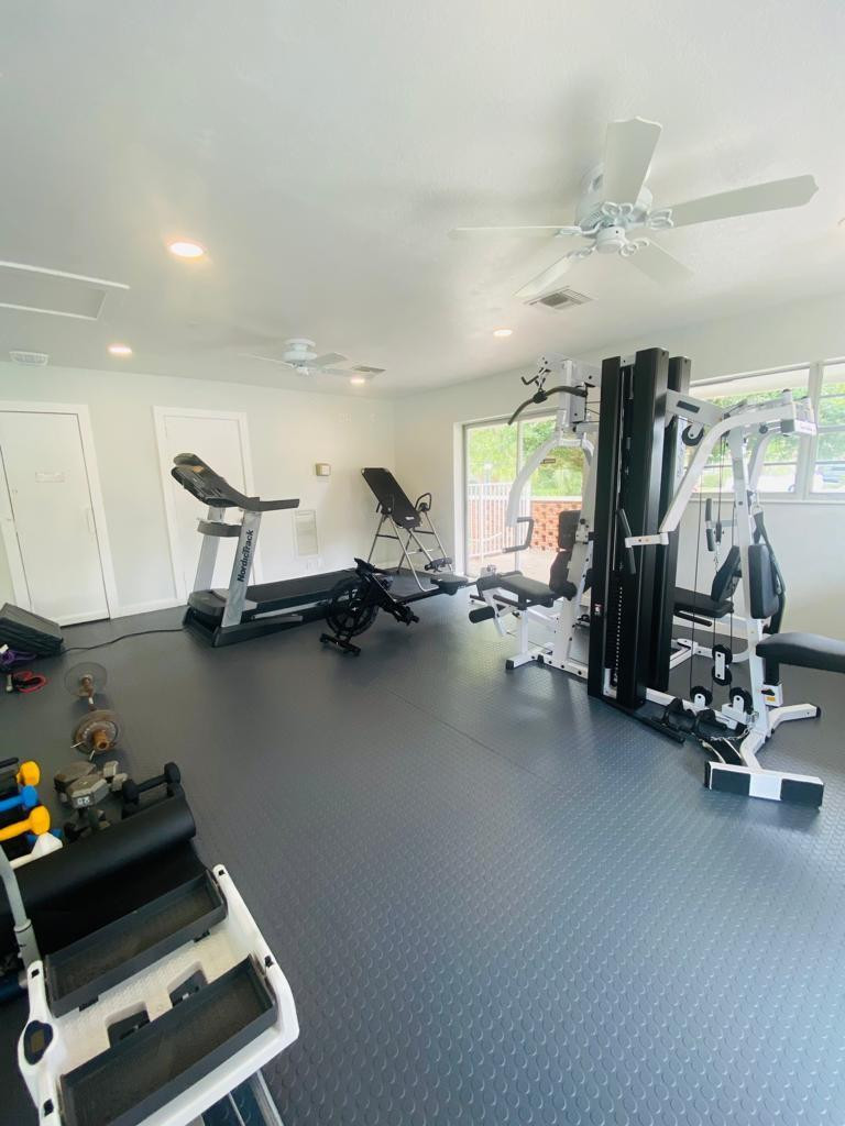 MARINE COLONY CONDO - Residential Lease