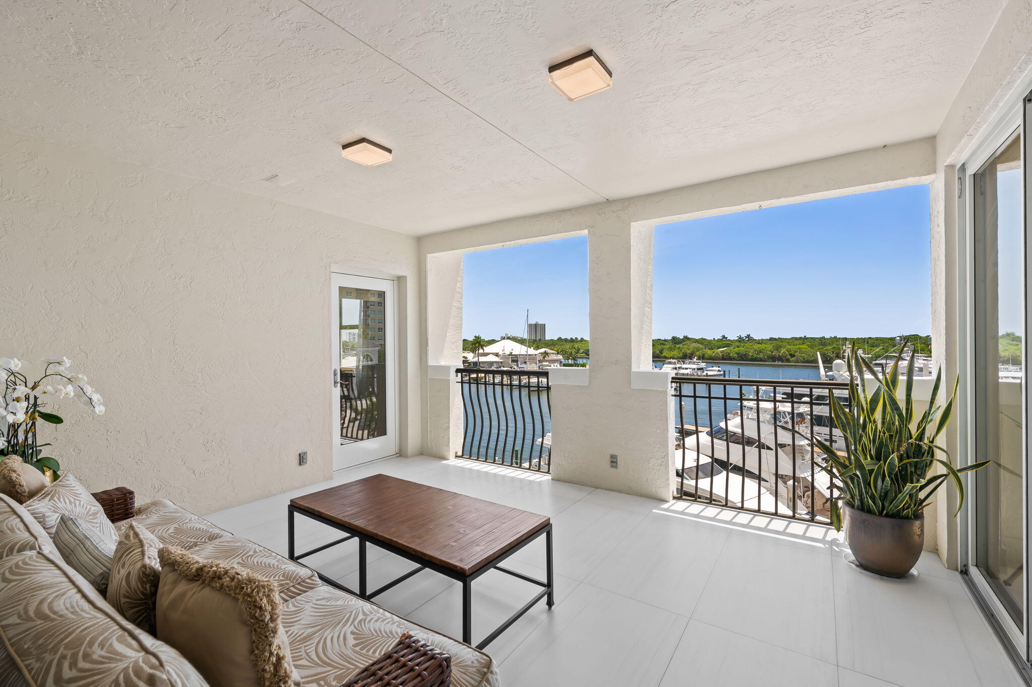 VILLAS OF SUNRISE BAY CONDO - Residential